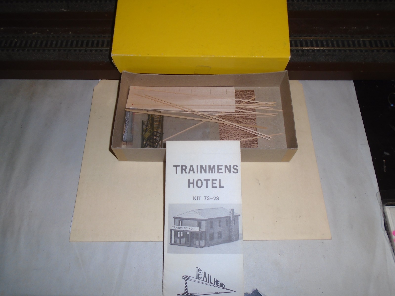RAILHEAD #73-23 TRAINMENS HOTEL N