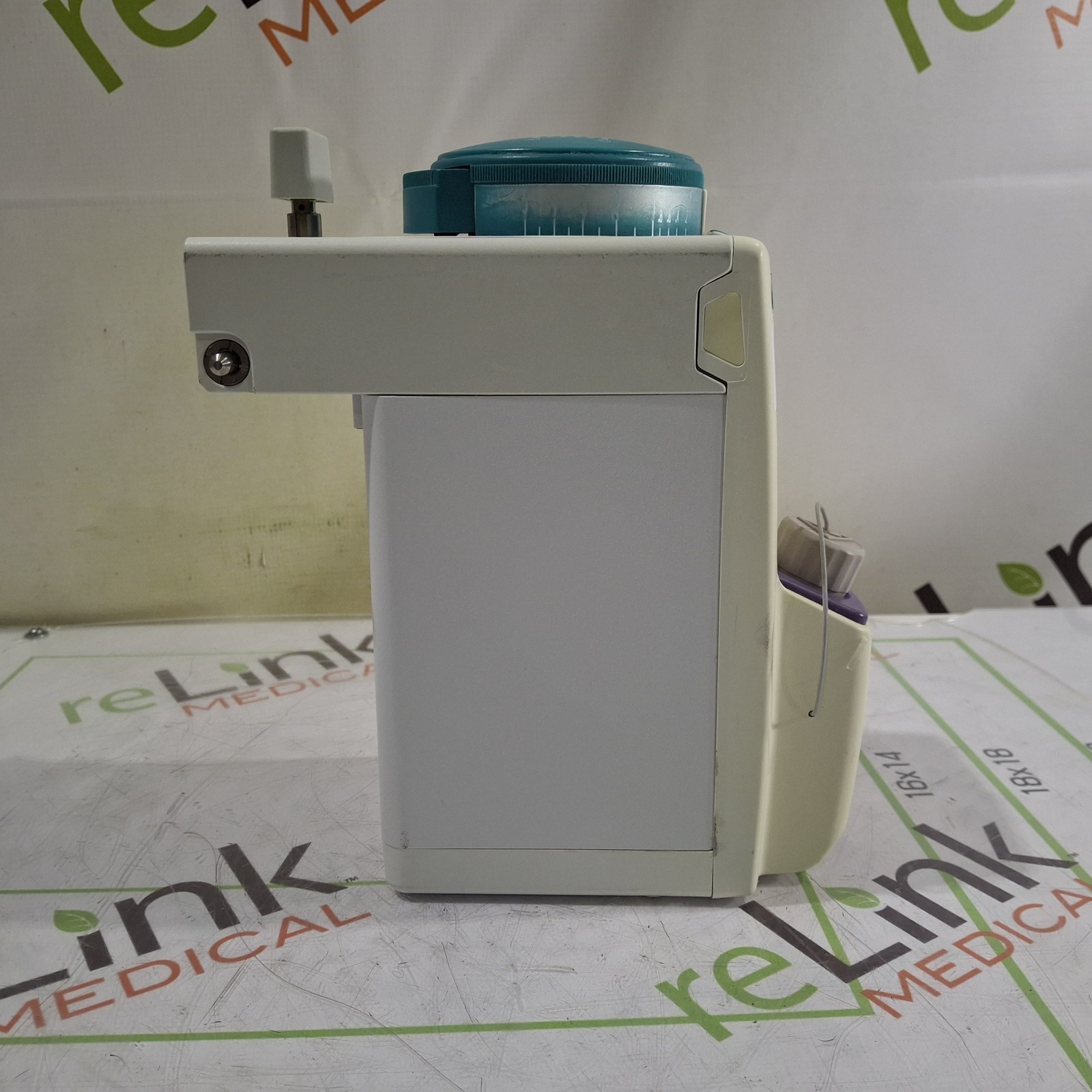 Datex-Ohmeda Tec 7 Isoflurane Vaporizer