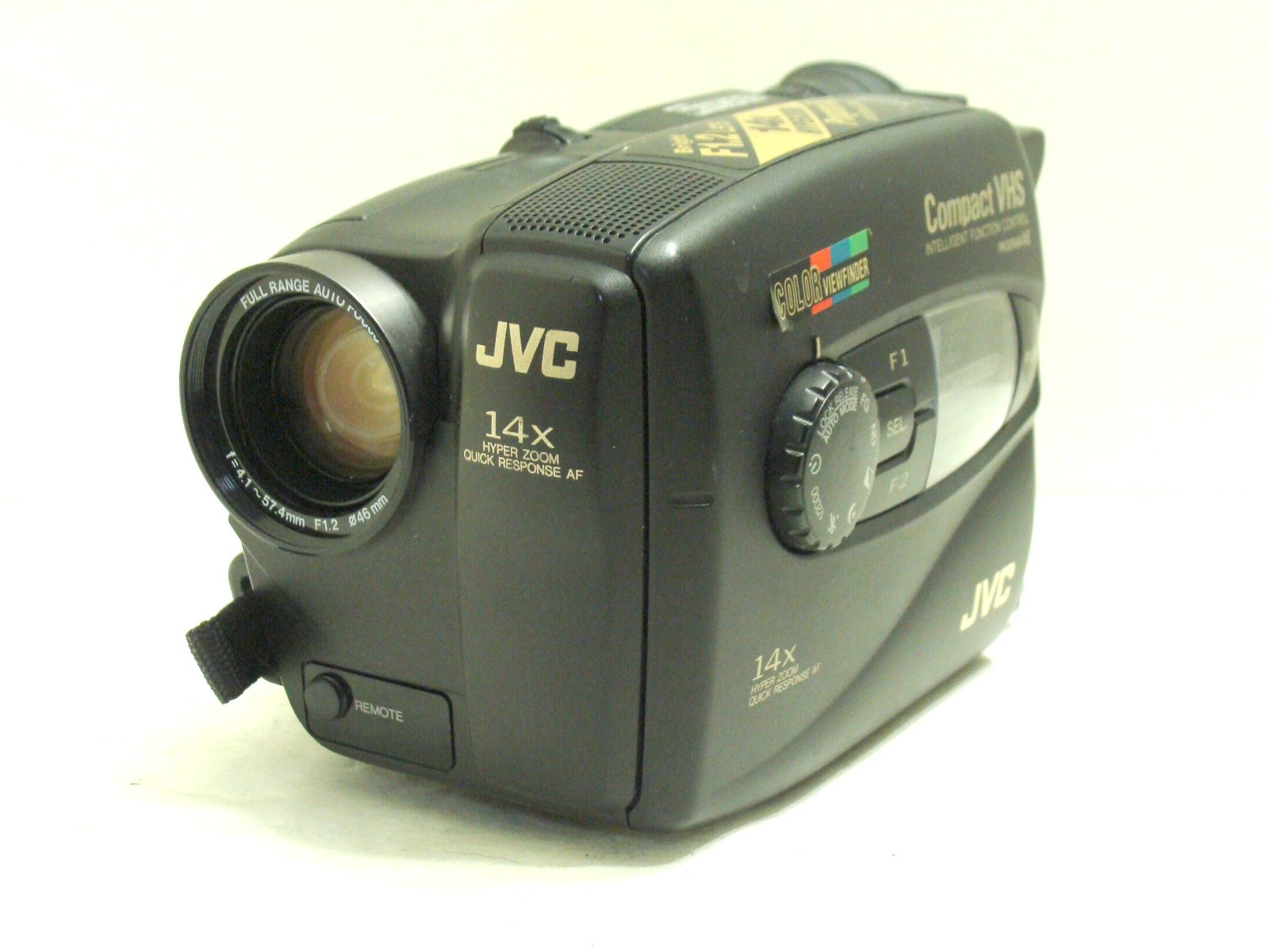 JVC GR-AX510 AX510U Compact VHS  VHSC Camcorder Bad AV Port Good Record & Play