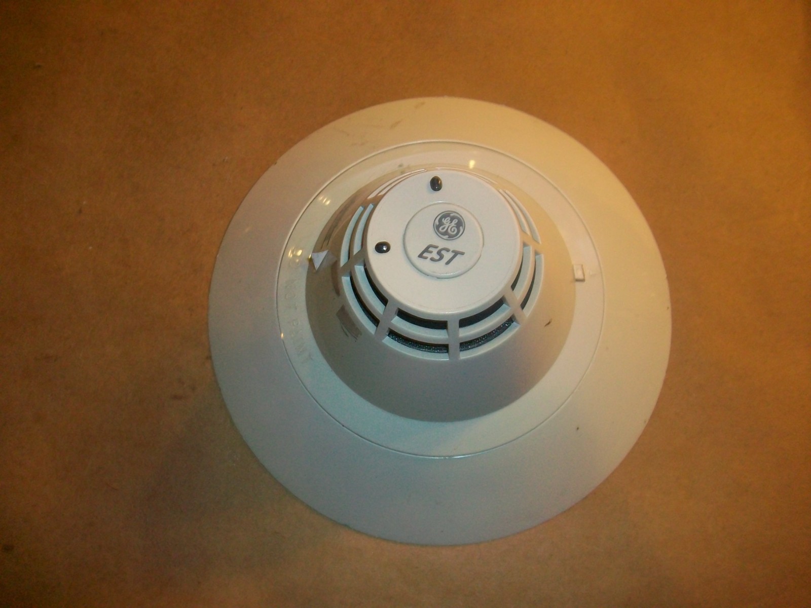GE  SIGA-PS INTELLIGENT PHOTOELECTRIC SMOKE DETECTOR w/ SIGA-SB4BASE