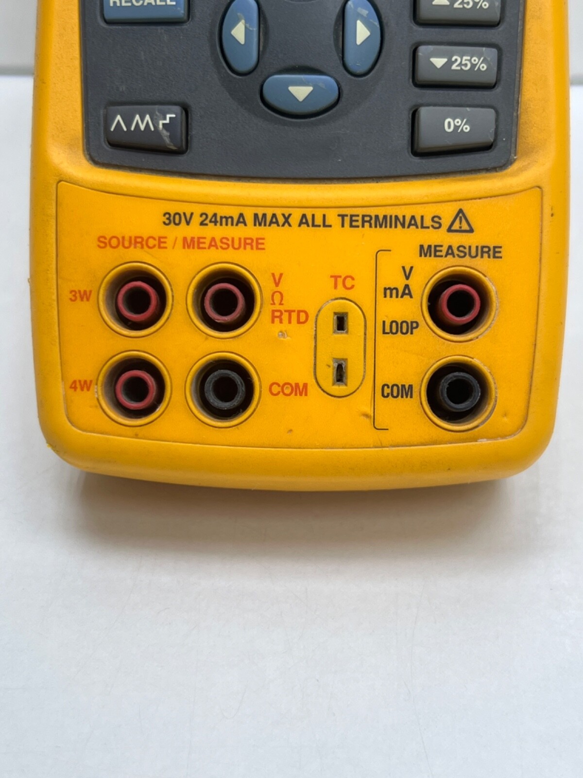 Fluke 724 Process and Temperature Calibrator