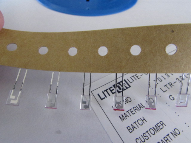 LTR-301-002 GENUINE Lite On Phototransistor NPN Plastic Side (15pcs) NEW  U.S.A.