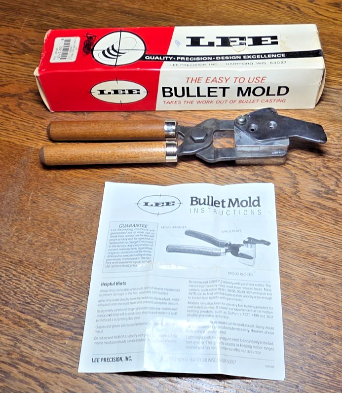 Lee Precision Double Cavity Bullet Mold  TL430-240-SWC 240 Grain 44 SpL 44 Mag