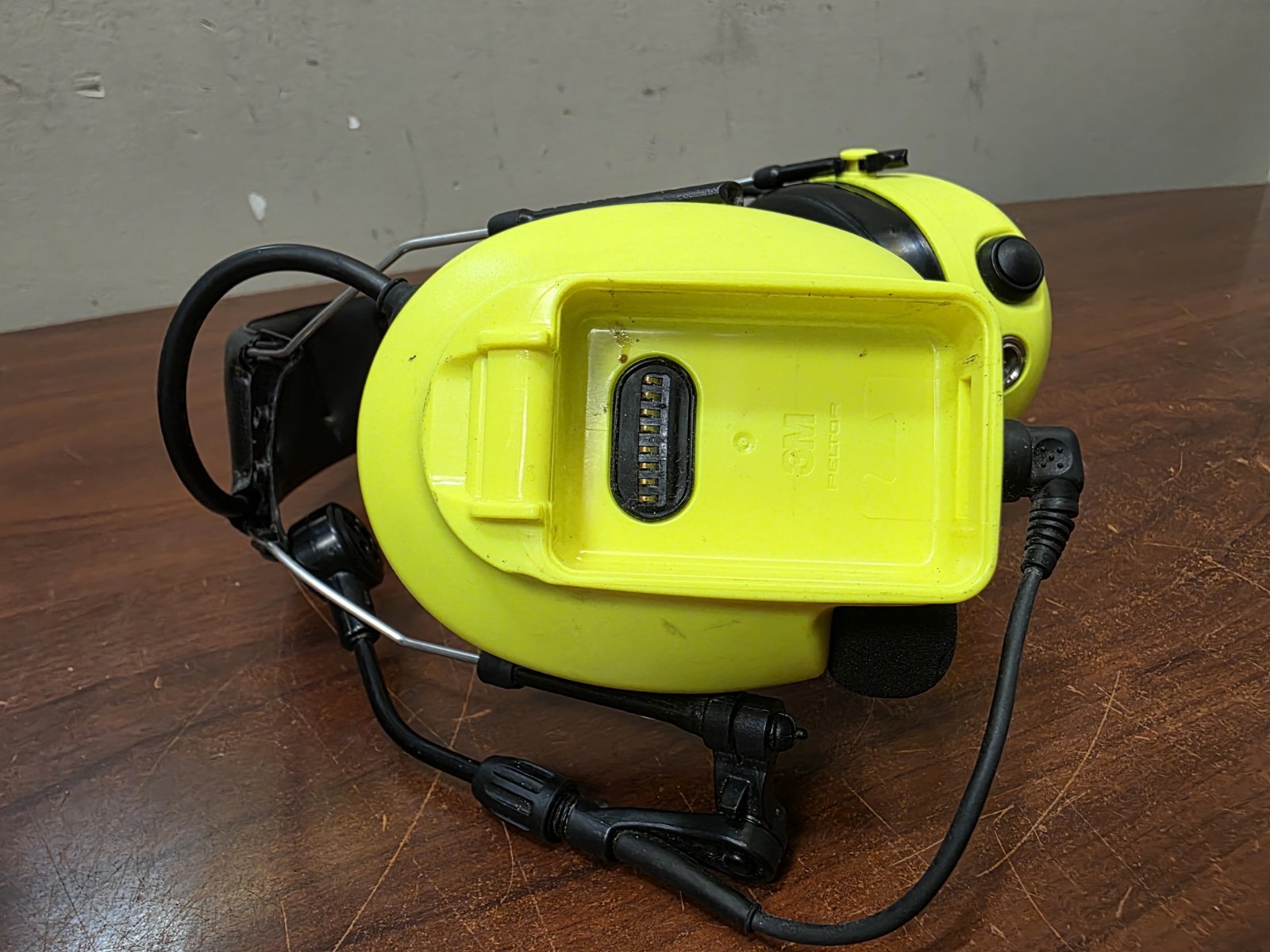 3M PELTOR LiteCom Plus Headset MT73H7A4610NA