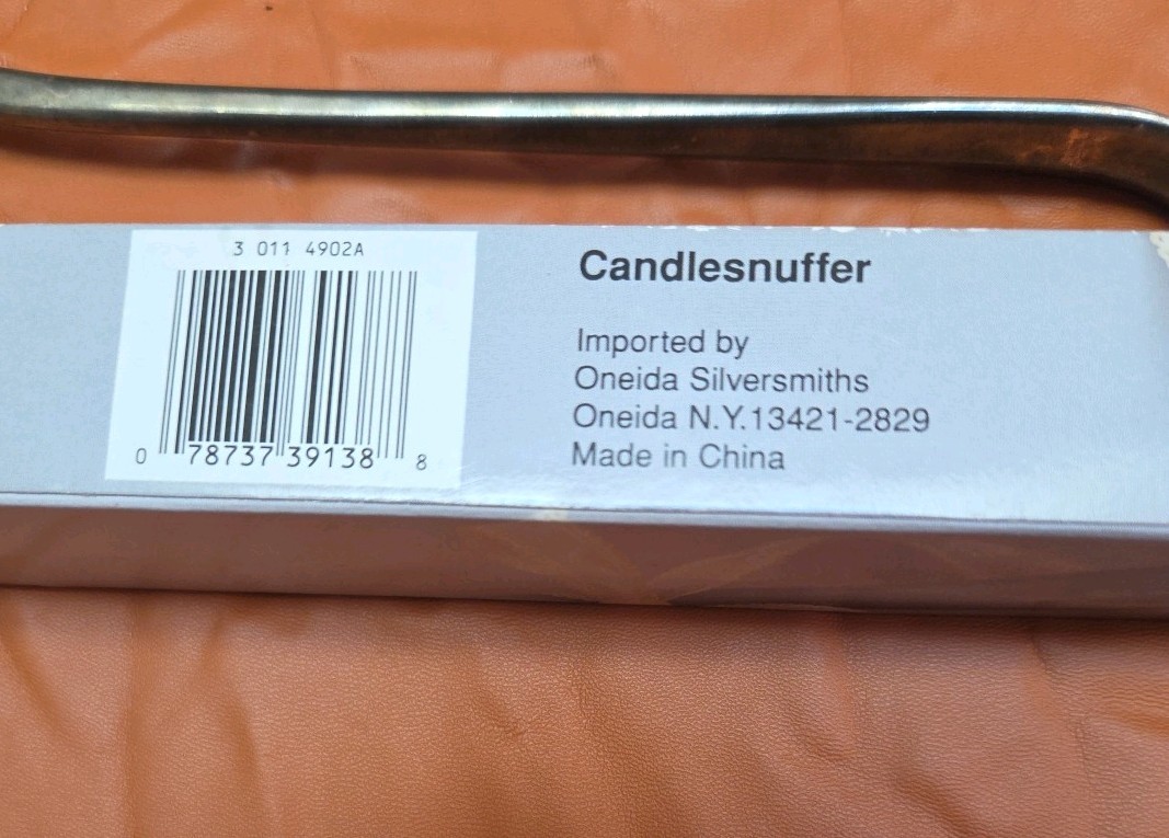 Vintage Oneida Silversmiths Silver Plate Candlesnuffer 9.5"