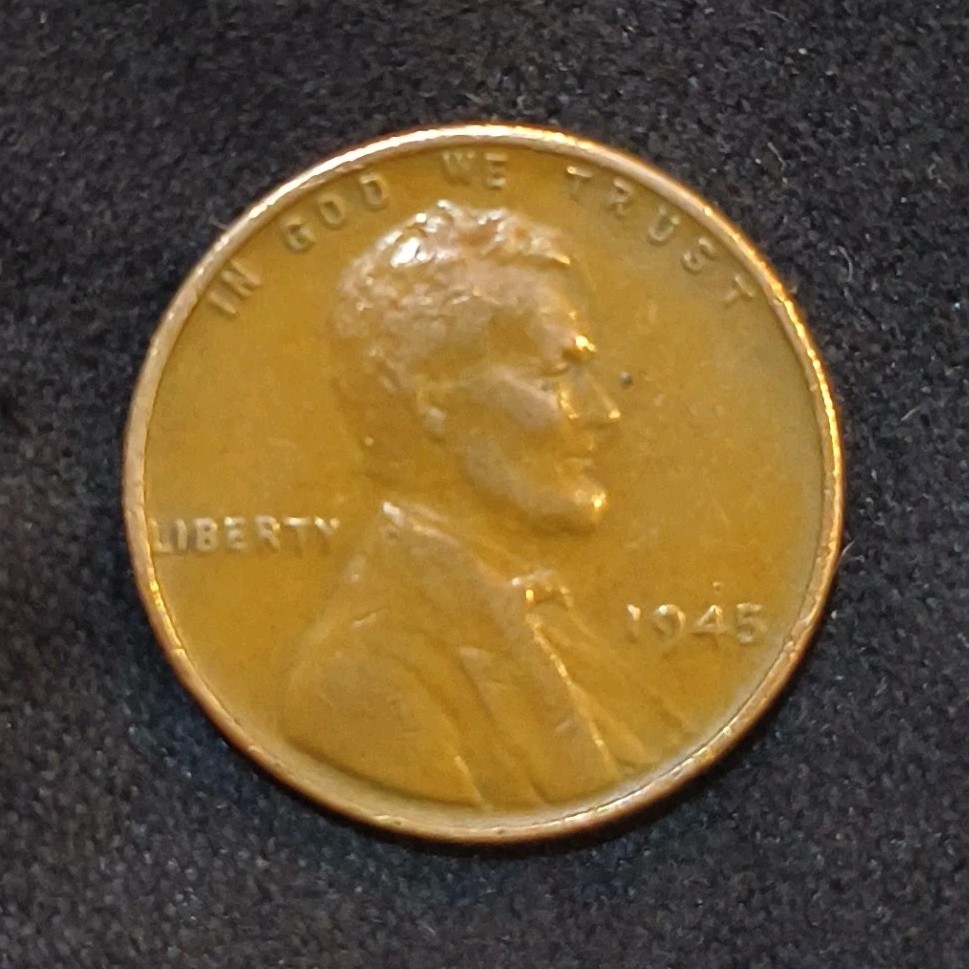 1945 Lincoln Wheat Small Cent L on rim Circulated Coin no mint