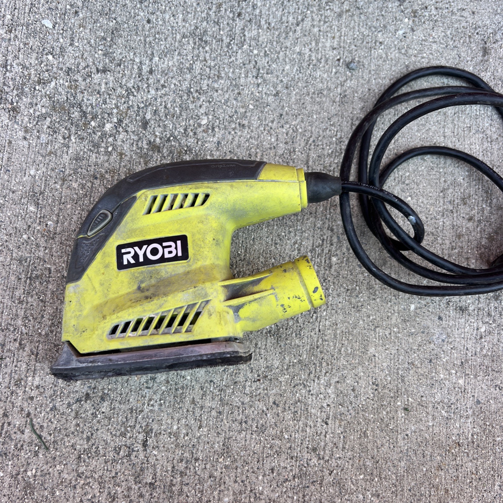 Ryobi 1.2 Amp Corded Corner Cat Sander CFS1503G