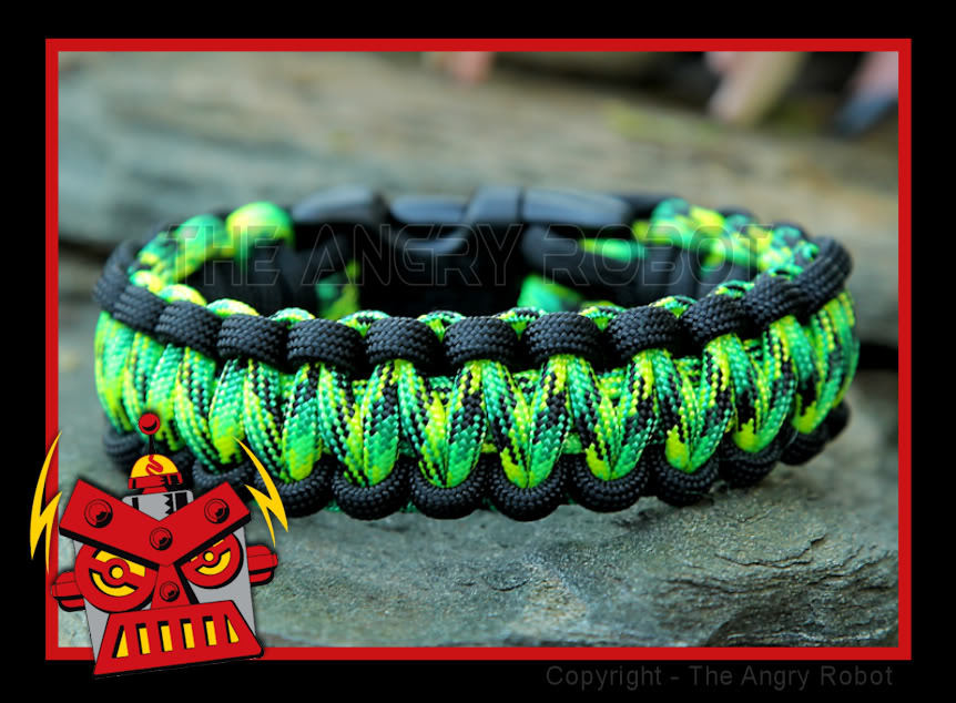 550 Paracord Survival Bracelet Cobra - Black & Gecko