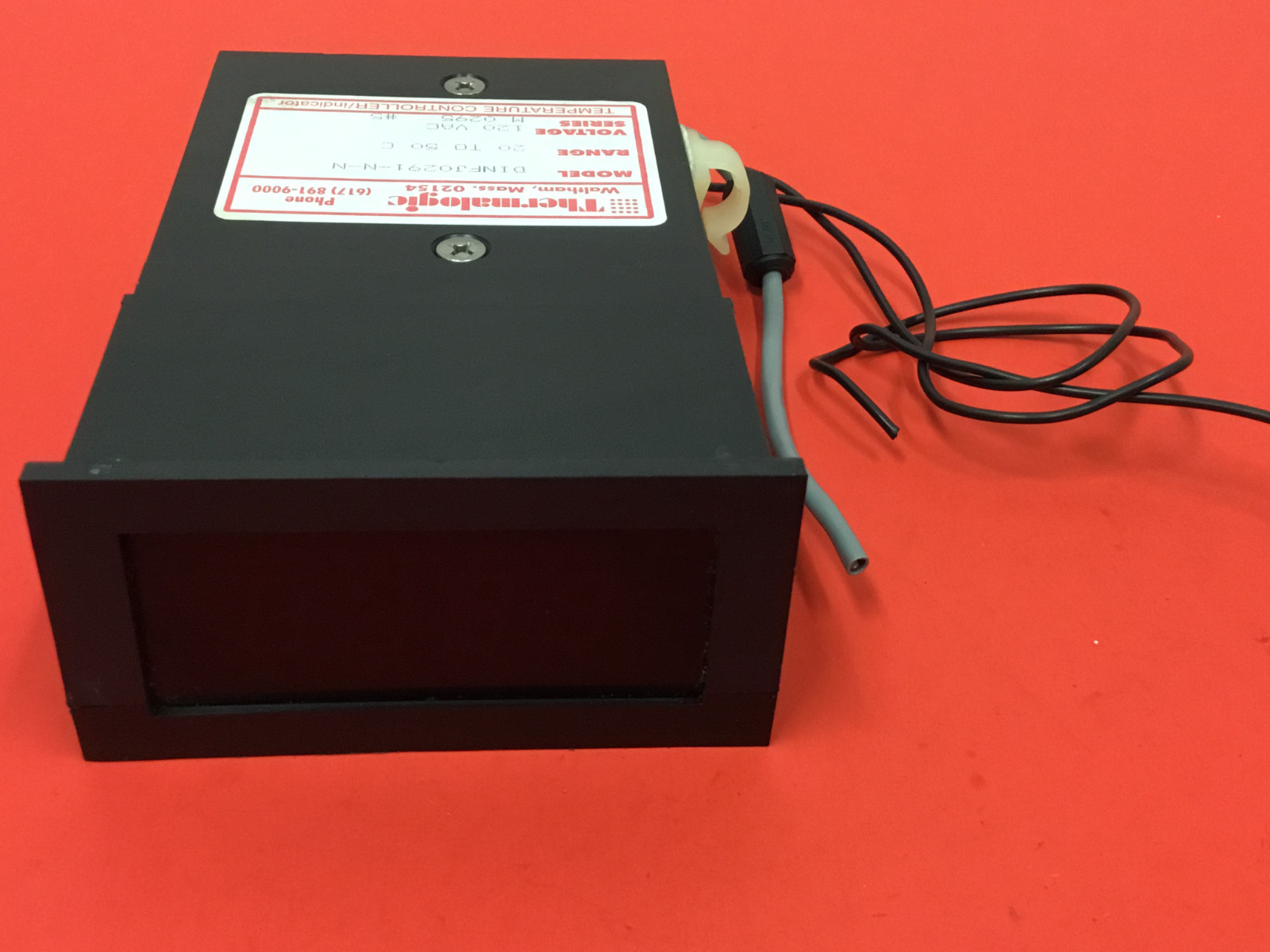 Thermalogic - P/N: DINFJ0291-N-N - Temperature Controller