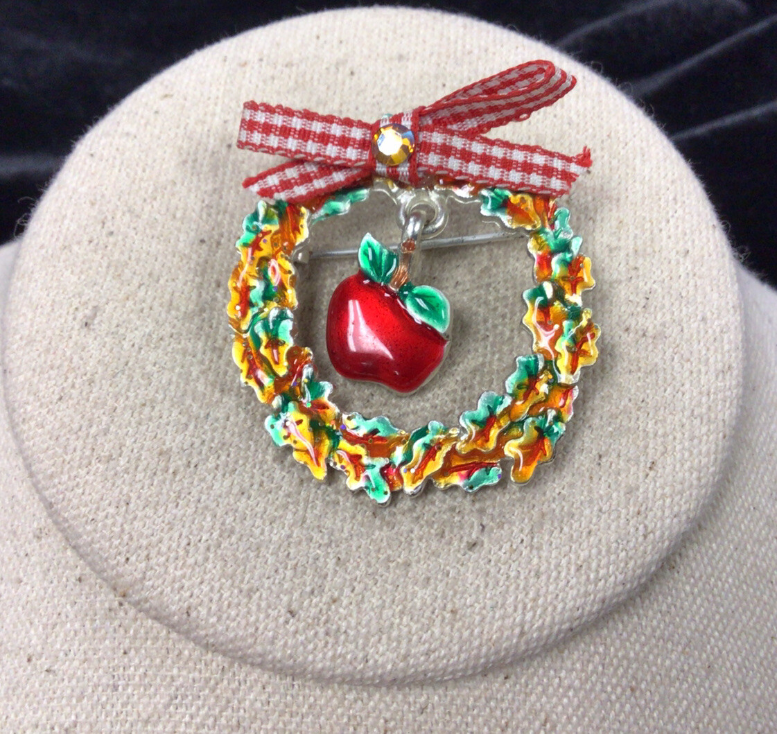 Vintage AJMC Costume Enameled Wreathe Bow Rhinestone Apple Charm Pin FF708