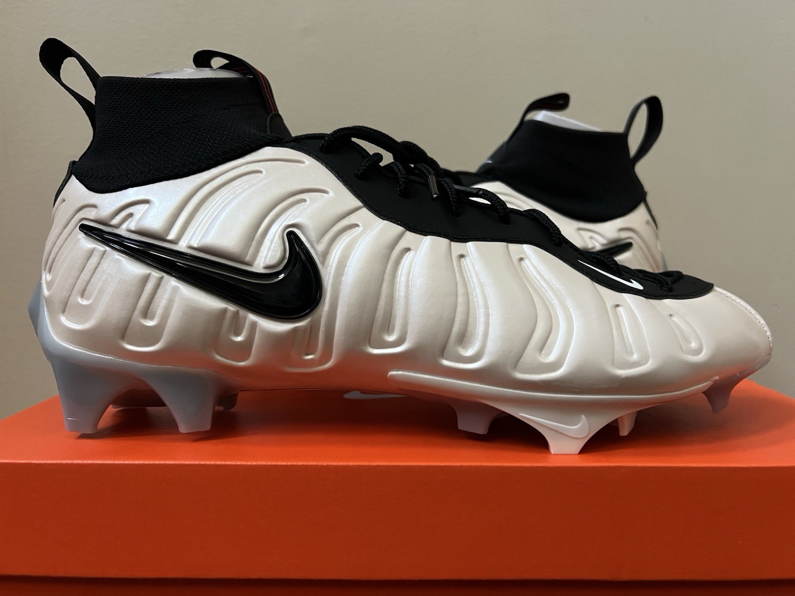 Nike Vaporposite Pro Football Cleats Pearl White Black HM6870-200 Foamposite