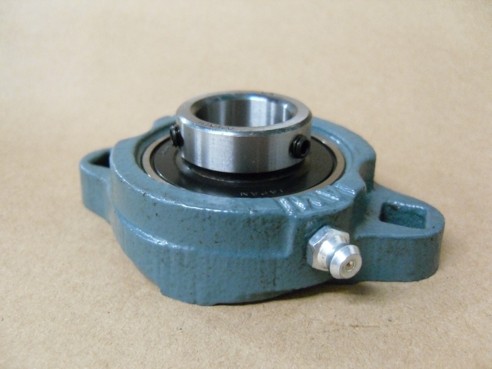 BFX204 TWO BOLT FLANGE ASAHI/ AMI