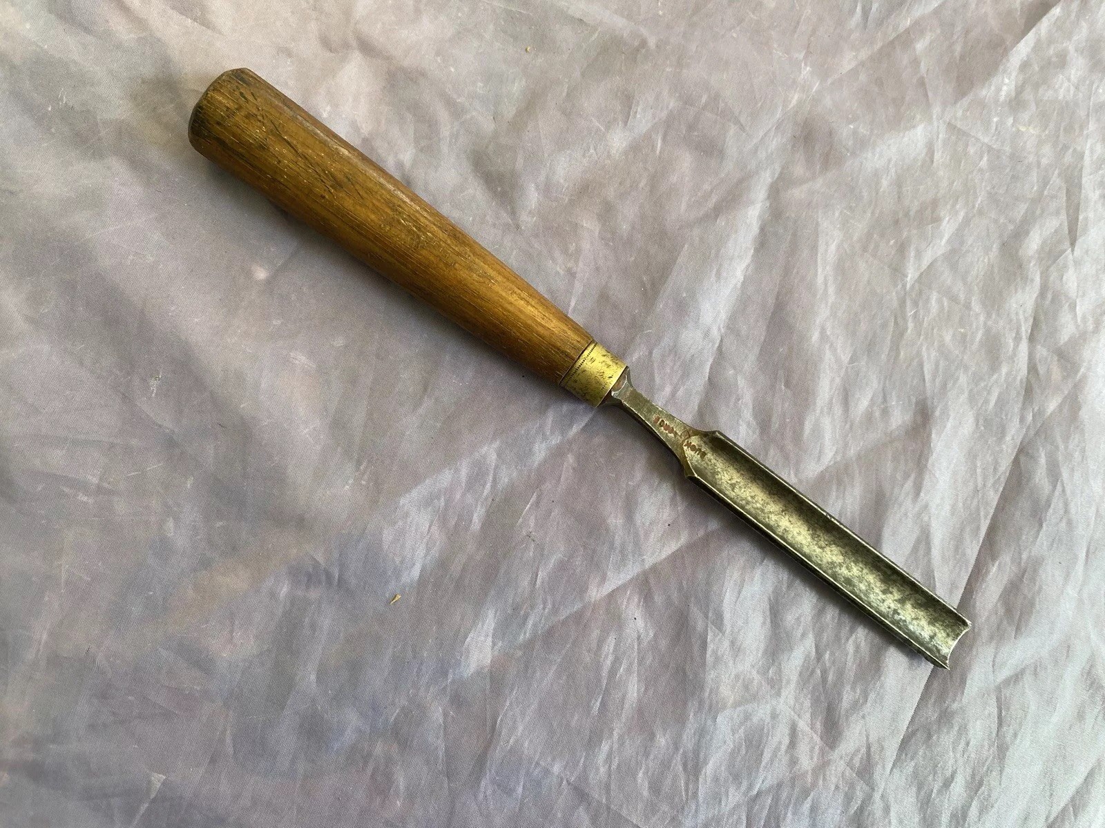 VINTAGE BUCK BROS 5/8 INCH WIDE TURNING GOUGE NO 6 - VERY GOOD COND