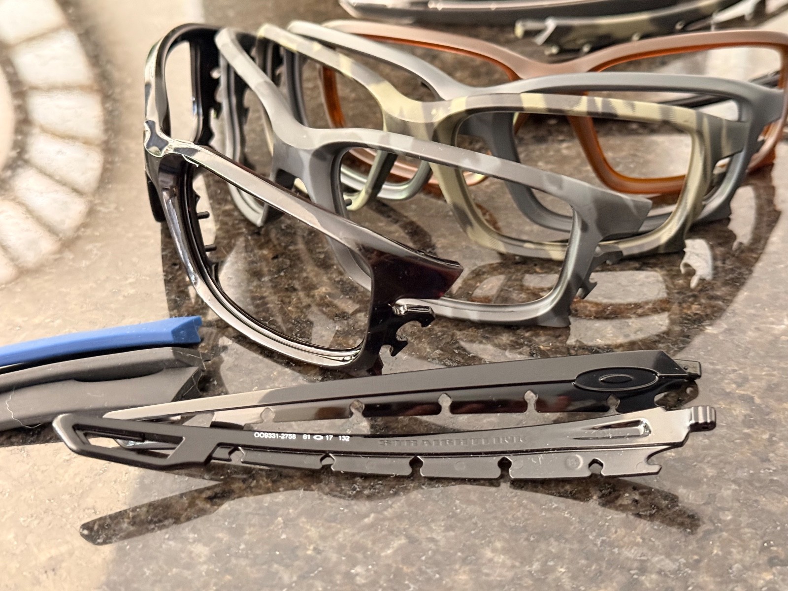 authentic Oakley STRAIGHTLINK center frame icons nose OR Arms choose your OPTION