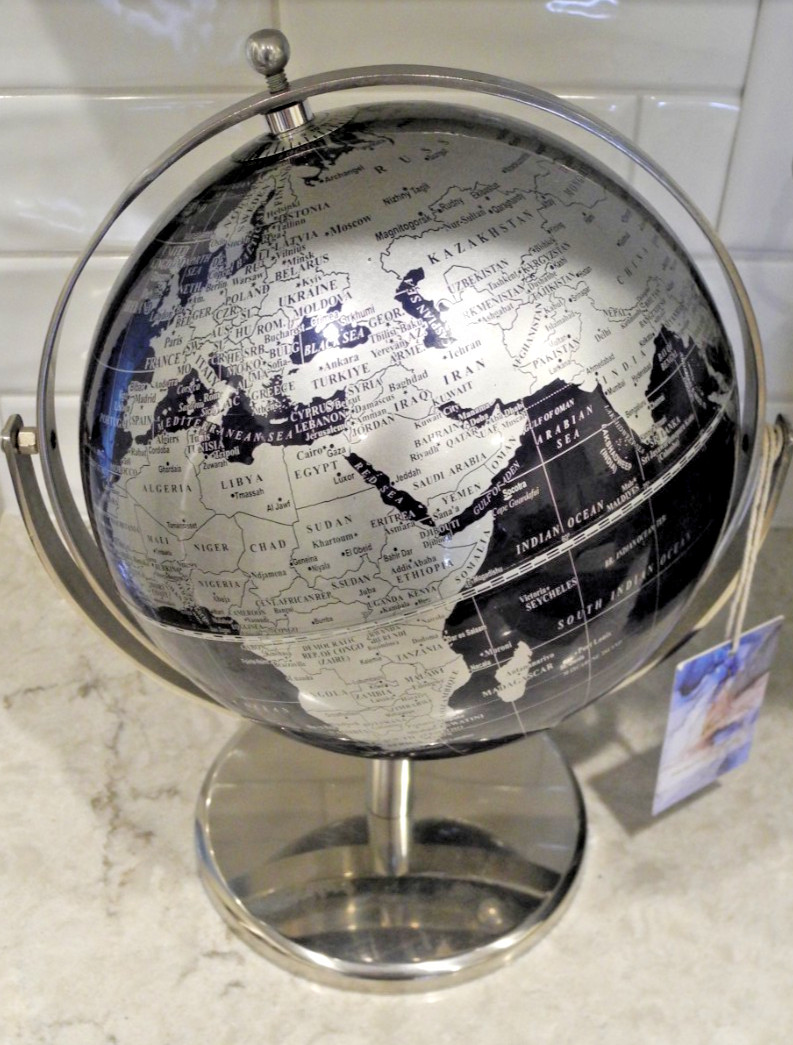 Paramount Int Tabletop Rotating Earth World Navy Water Globe Ornament Metal Base
