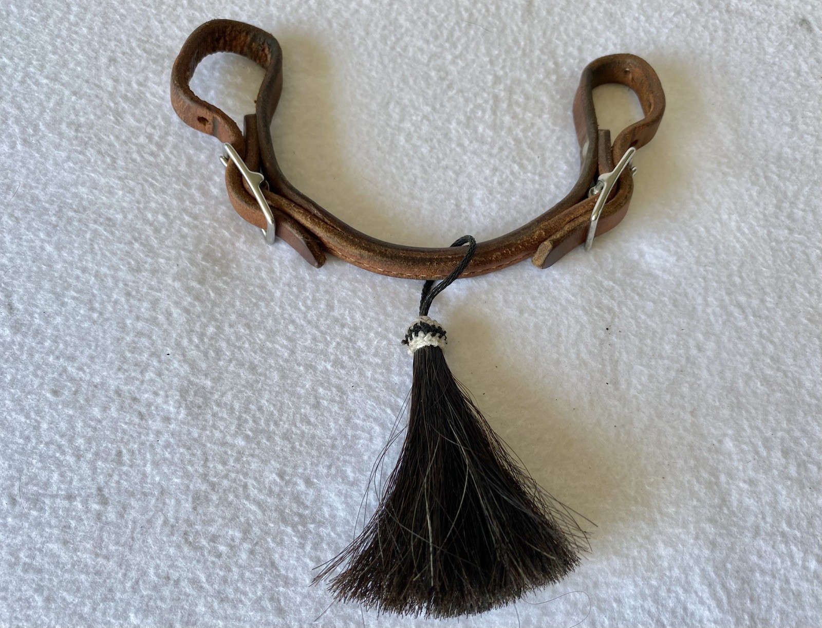 High QUALITY Double HARNESS Leather Western Chin Curb Strap & Horsehair Shoofly