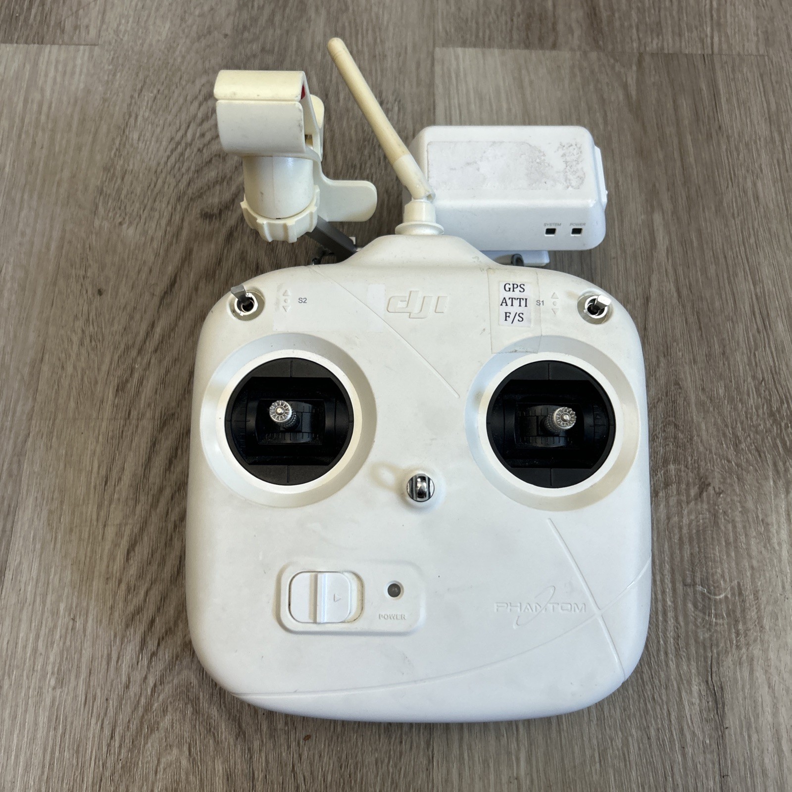 DJI Phantom 2 Standard Remote Controller PVT581 w/ Range Extender Tested Working