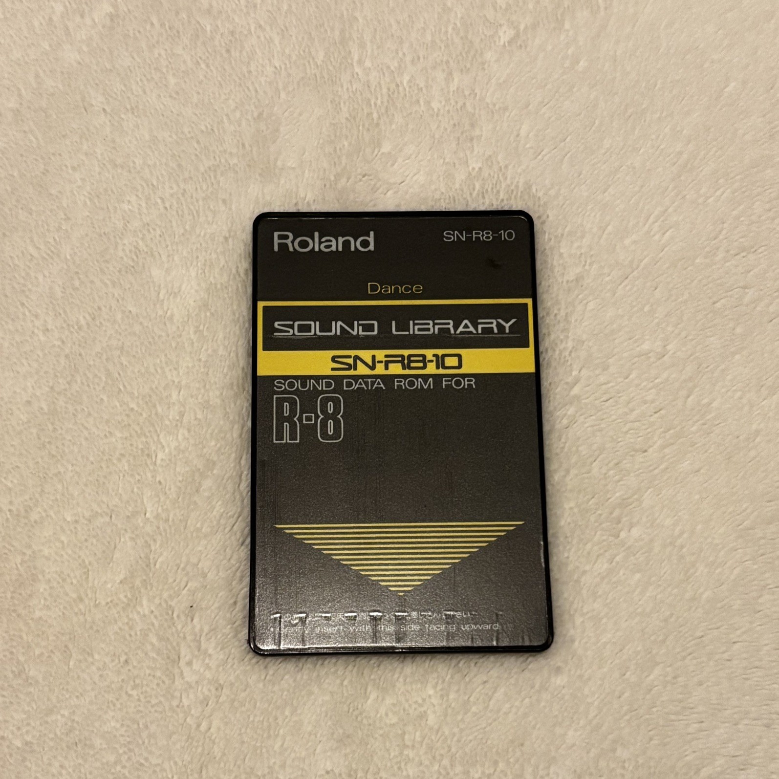 Roland SN-R8-10 Dance Sound Data ROM Card for R8 R-8