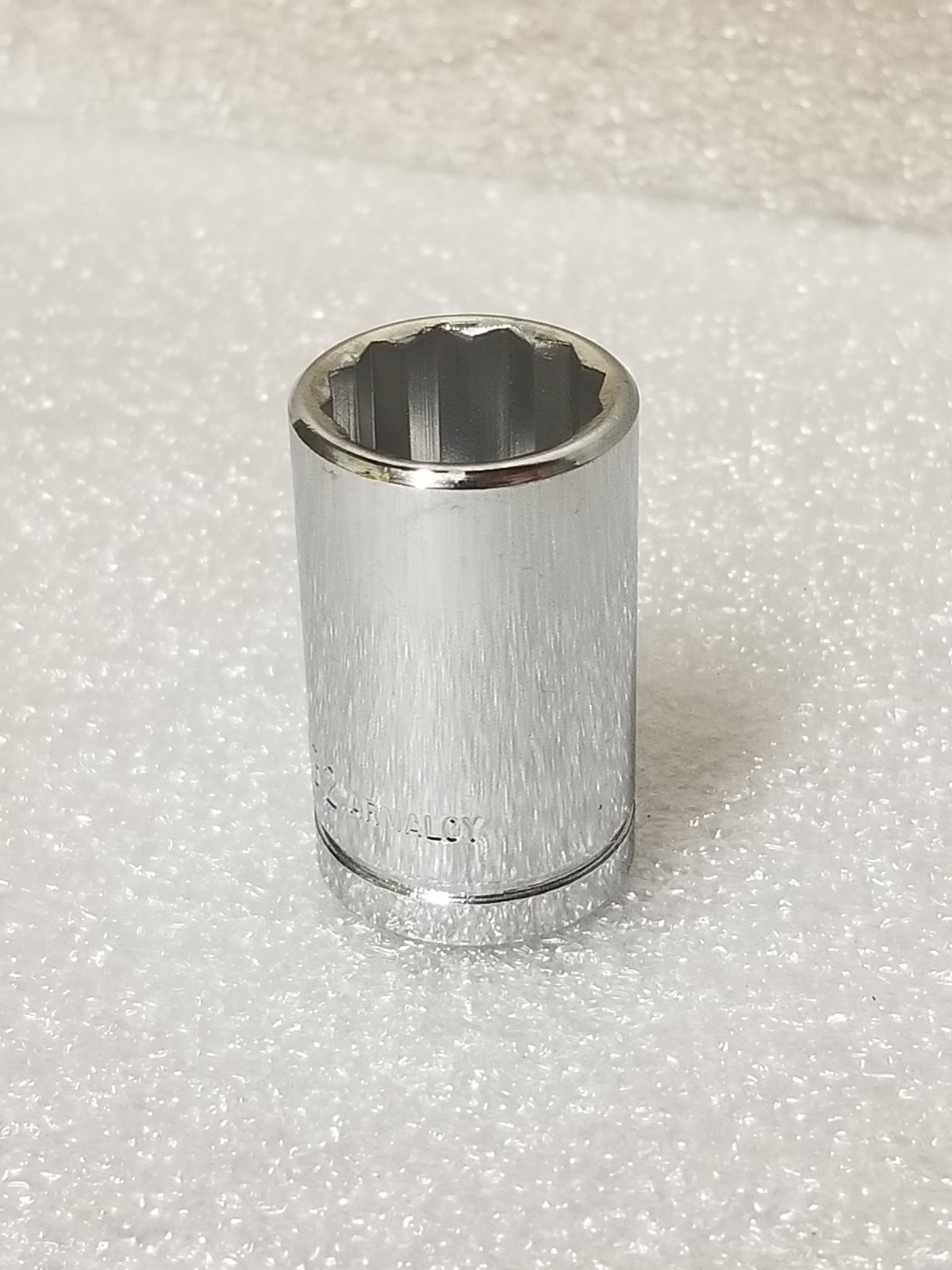 Armstrong Armaloy ST-1221 1/2"-Drive 12-Pt Standard Socket 21/32" Made in USA
