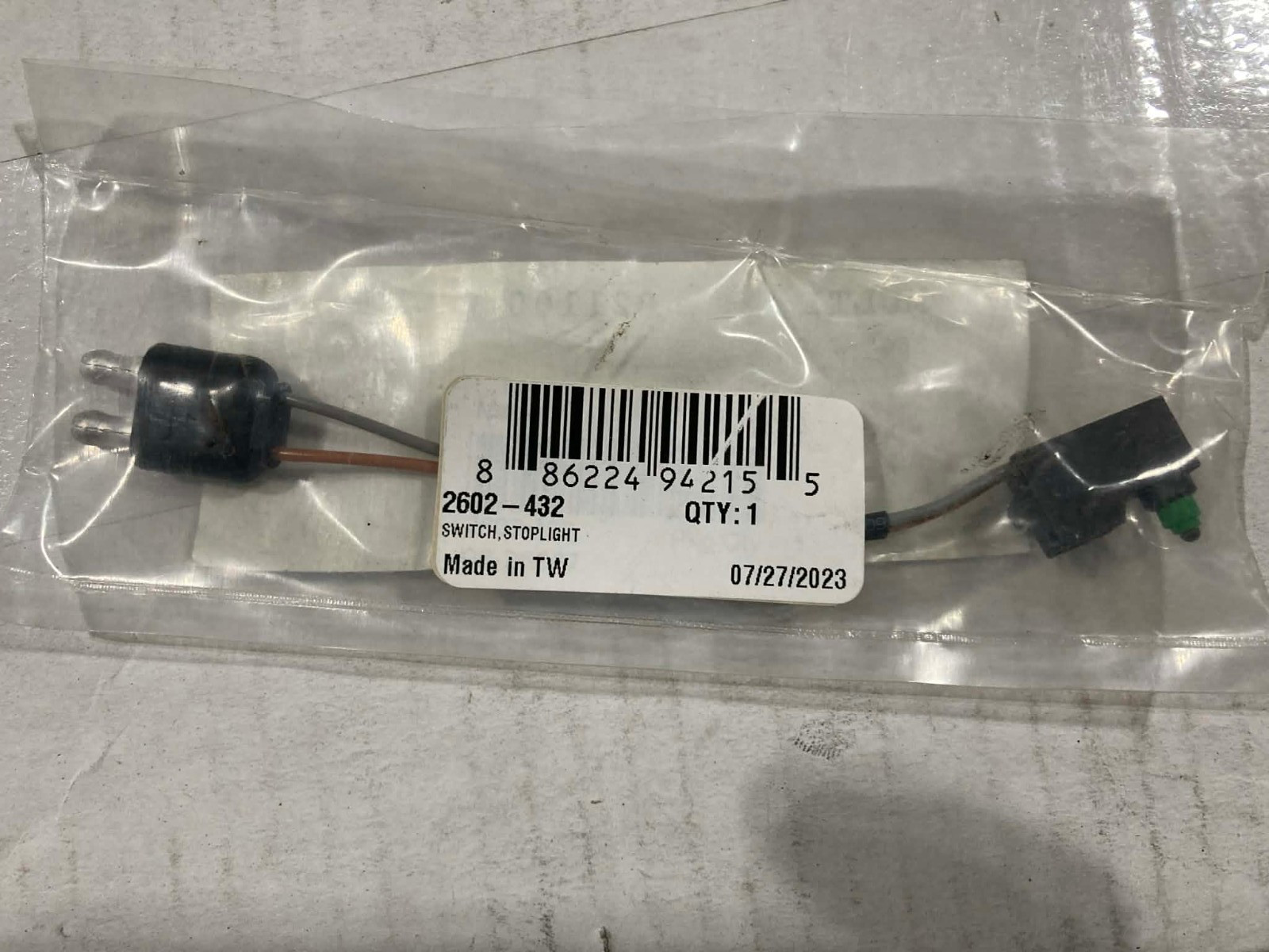 2602-432 ARCTIC CAT STOP LIGHT SWITCH OEM NEW
