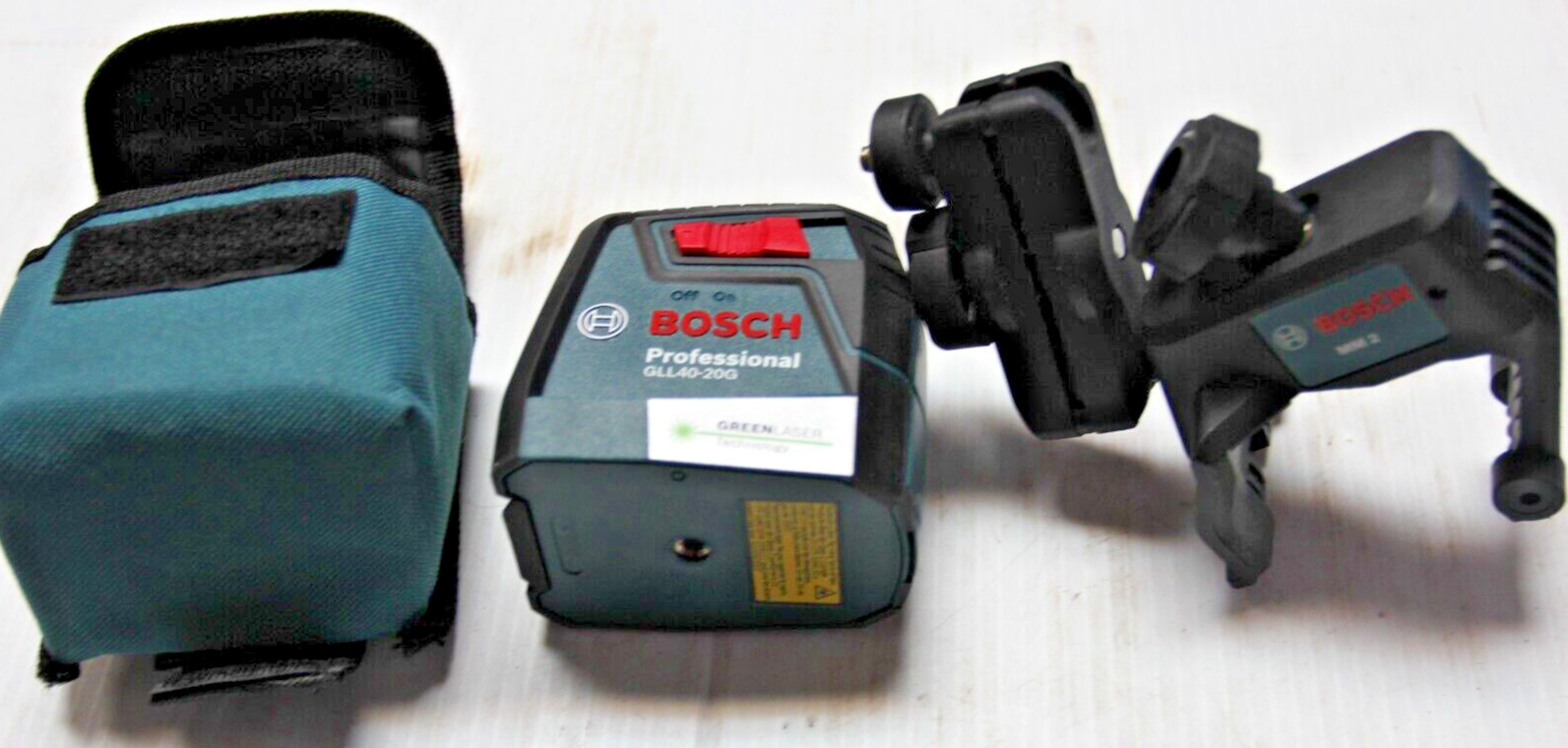 Bosch Professional GLL40-20G Green Laser Self-Leveling Cross-Line Laser Level