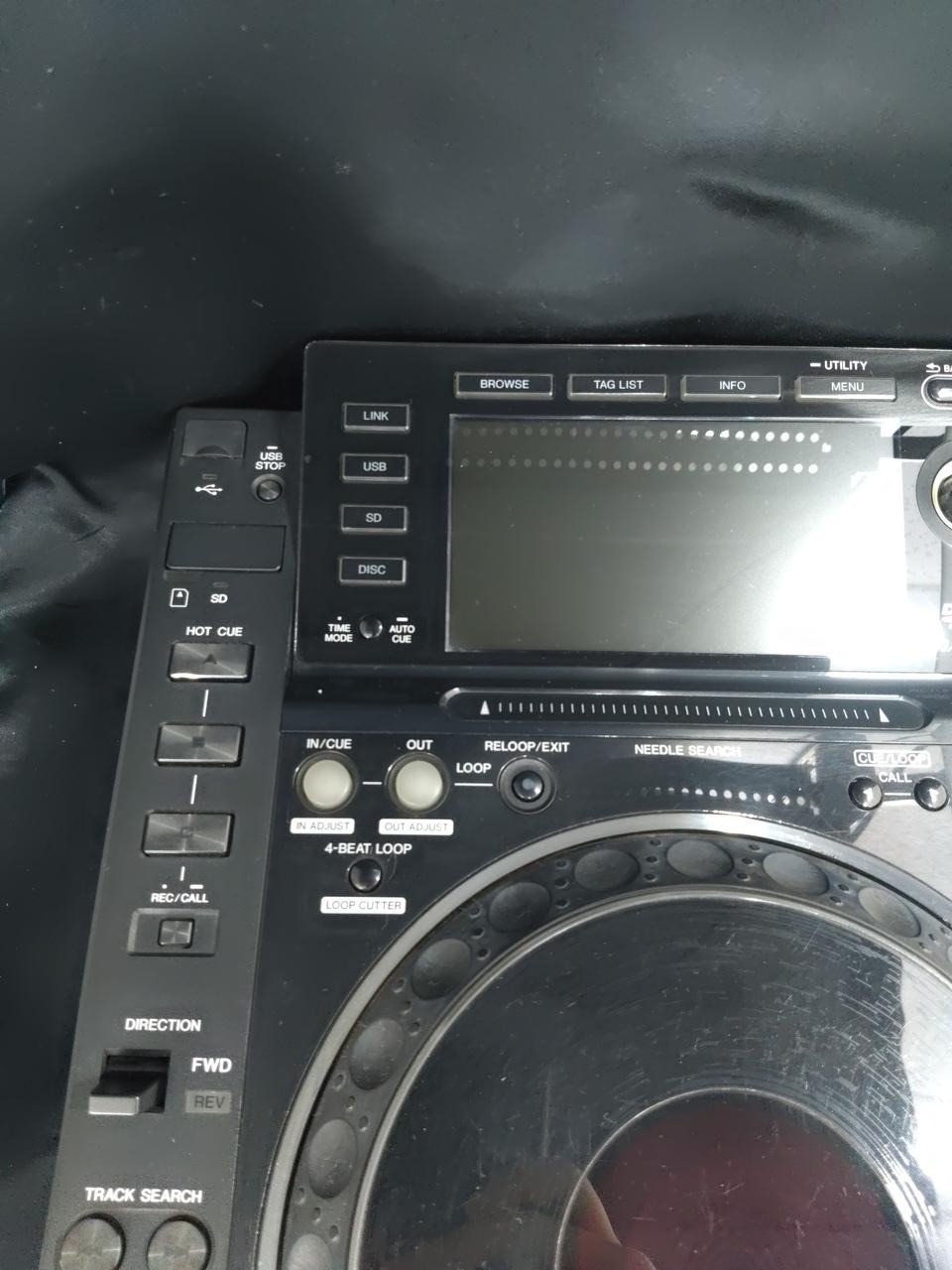 Pioneer CDJ-2000 Professional DJ Multi Player CD USB SD MP3 Tested Working Black