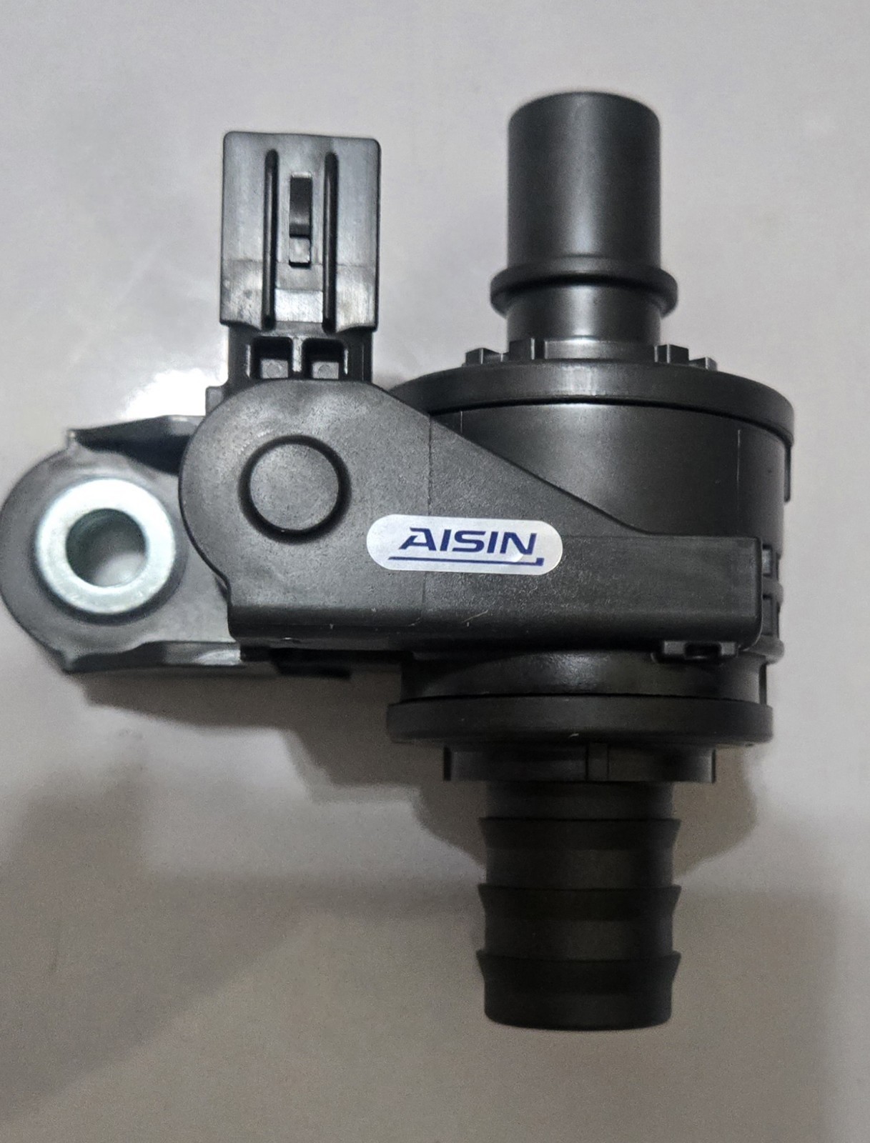 AISIN GENUINE FSVT-9004 Engine Coolant Control Valve