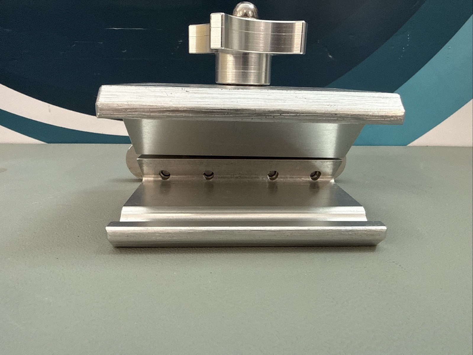 Steris SURGIGRAPHIC 6000 OR Surgical Mounting Side Rail Table Adaptor