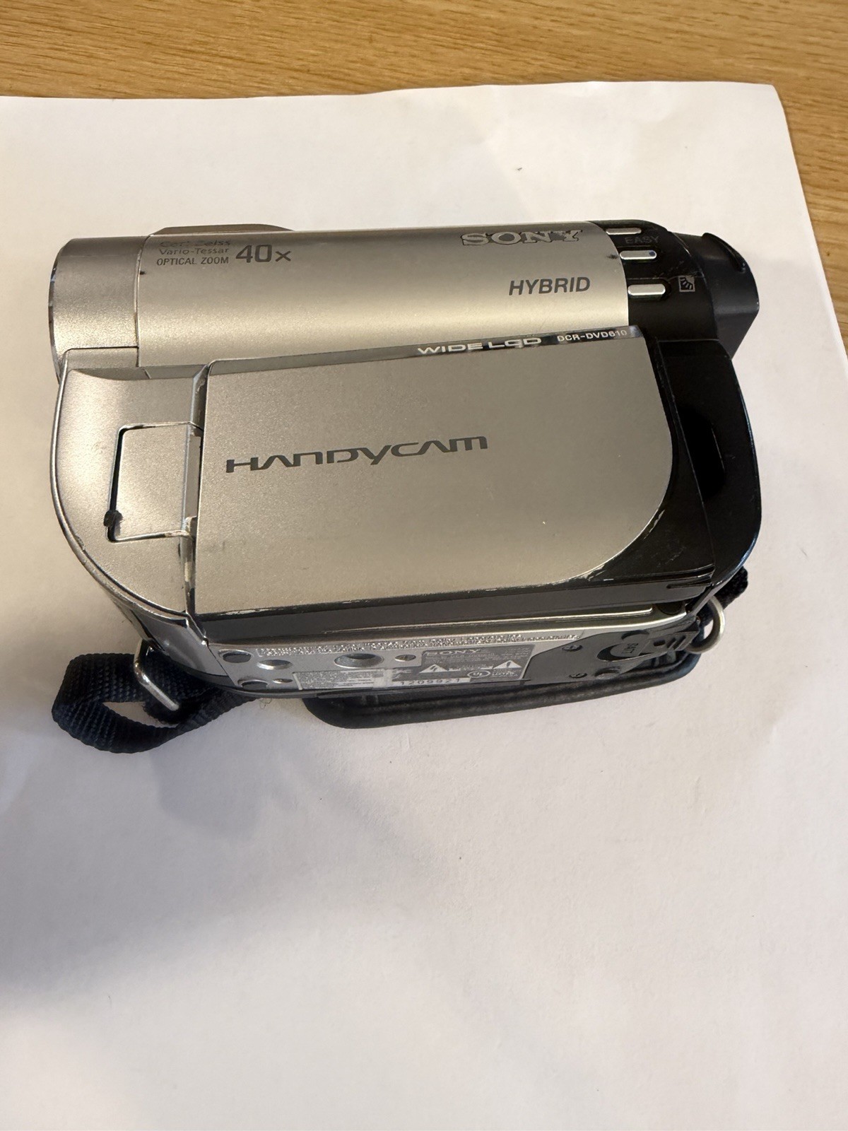 Sony DCR- DVD610 Hybrid Handycam DVD Camcorder PLEASE READ for parts or Repair