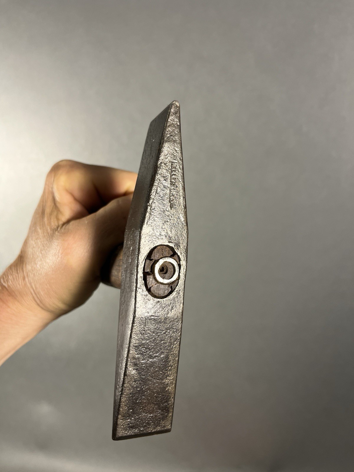 Vintage Heller Tools Scaling Hammer. Model 43b. USA