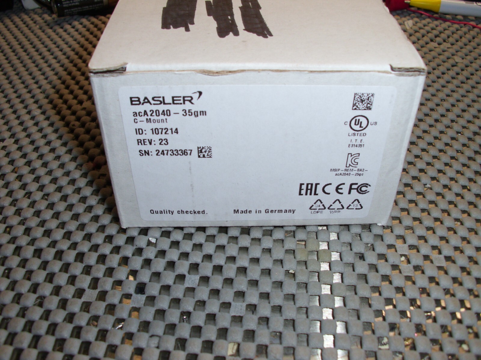 BASLER acA2040-35gm , aca204035gm