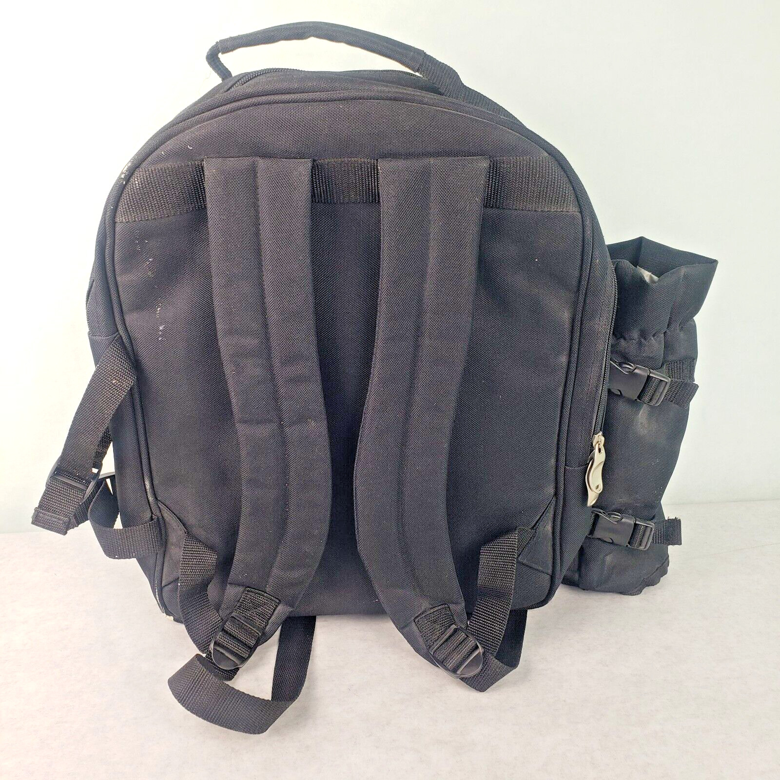 Outdoor Products 4 Person Setting Picnic Backpack