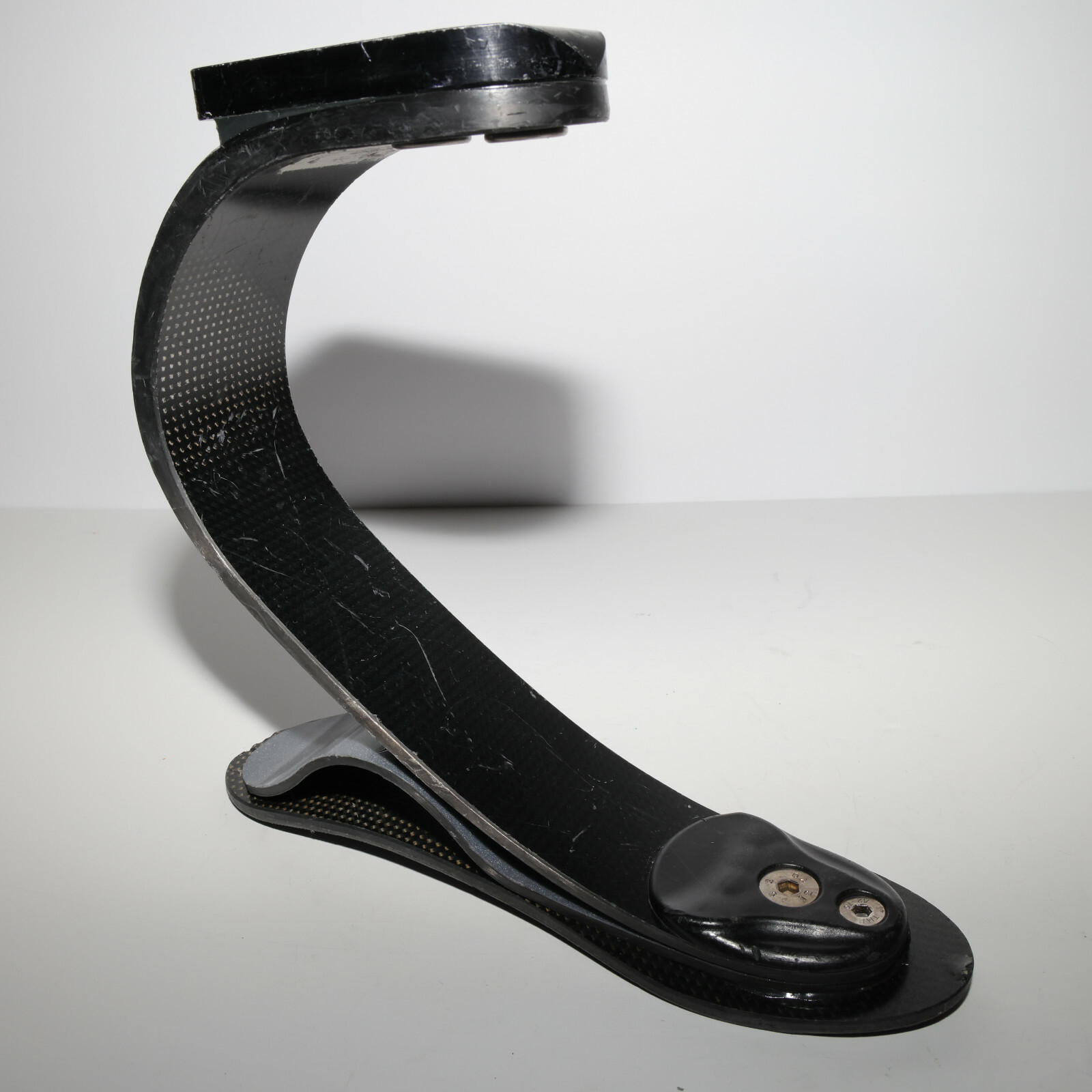 GORGEOUS FILLAUER COMPOSITE WAVE PROSTHETIC FOOT L=27cm Thick Spine 22cm tall