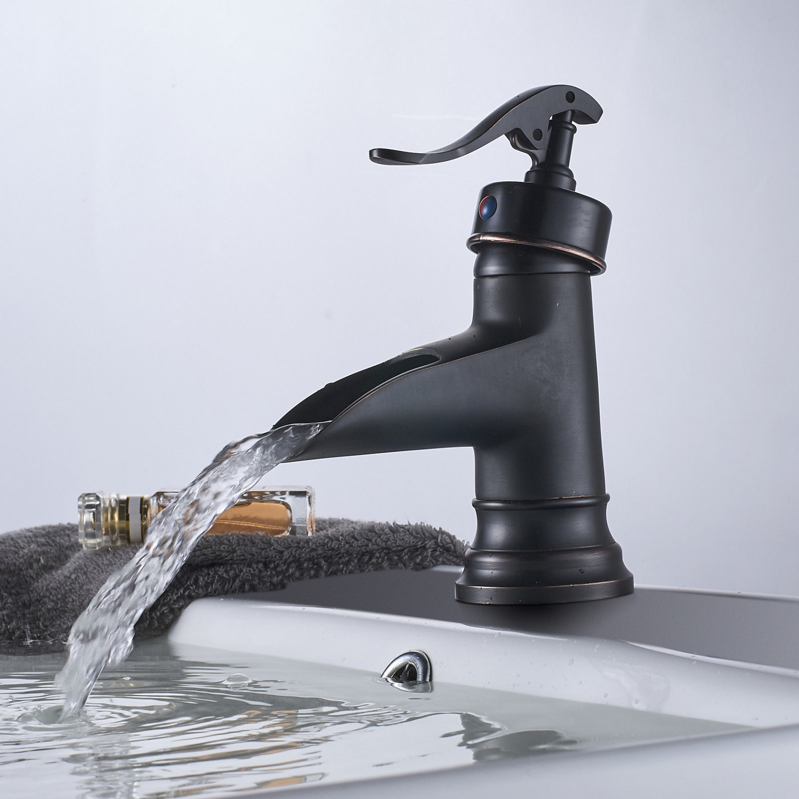 NEW "Water Pump Look"Style Black Oil Bronze Bathroom Basin Sink Faucet Mixer Tap