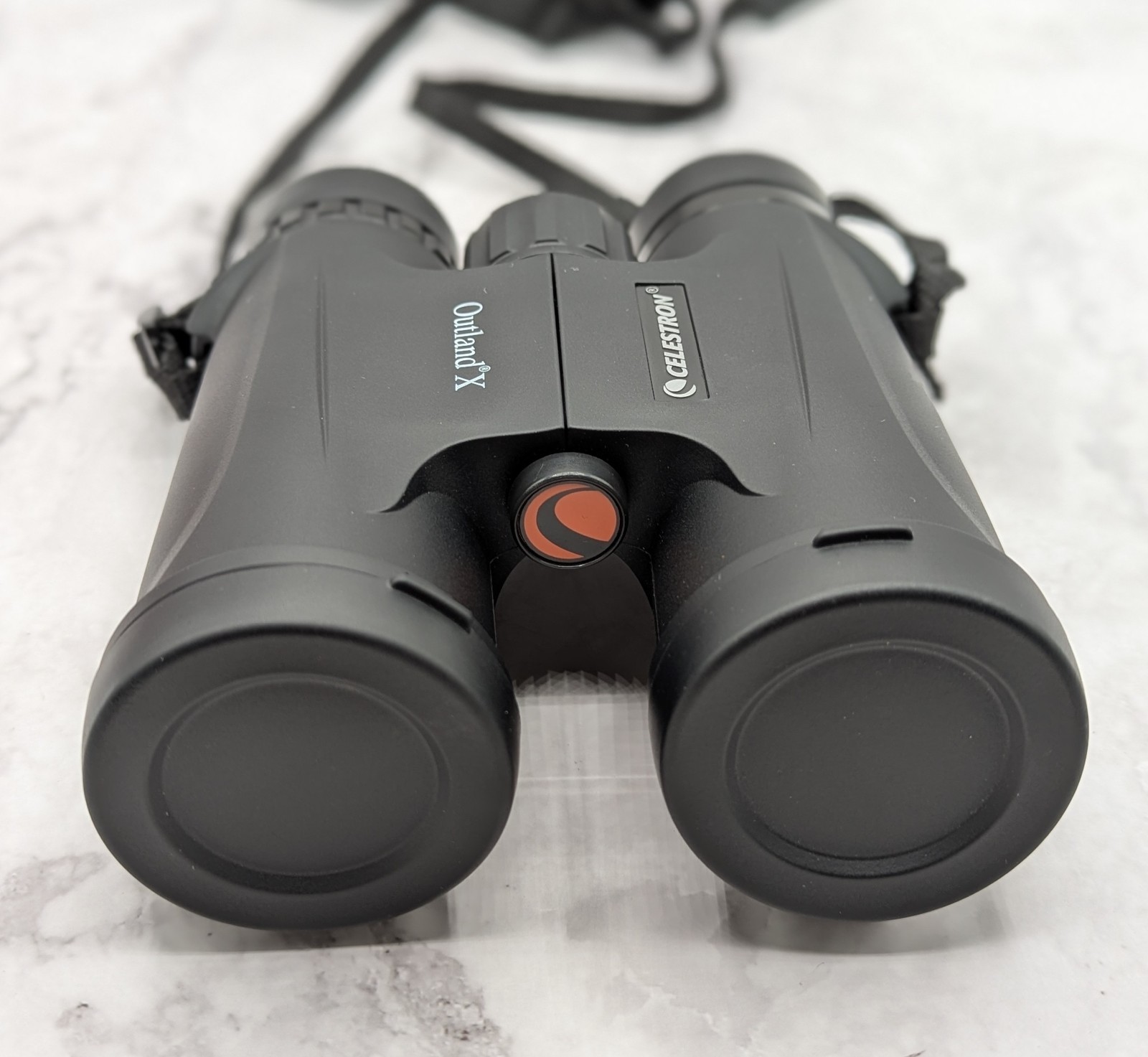 Celestron Outland X 10x42 Binoculars Waterproof Fogproof And Full-Size Binocular