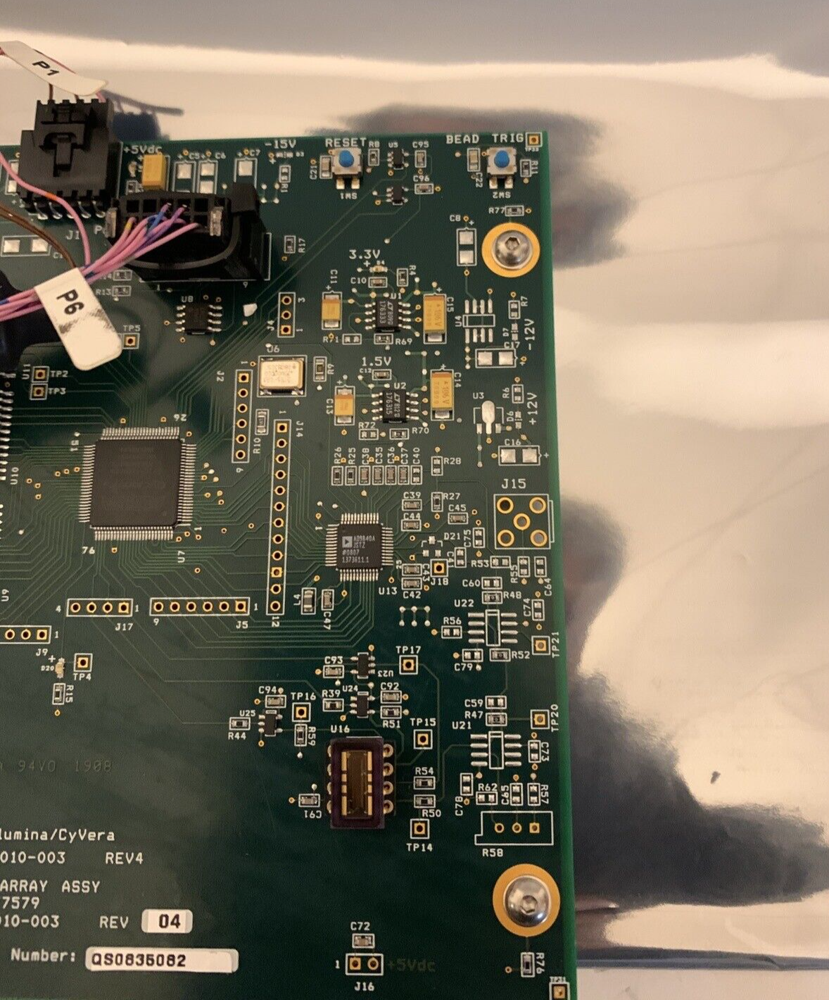 Illumina/Cyvera Line Array Camera 277579 with Main Circuit Board and Cables.