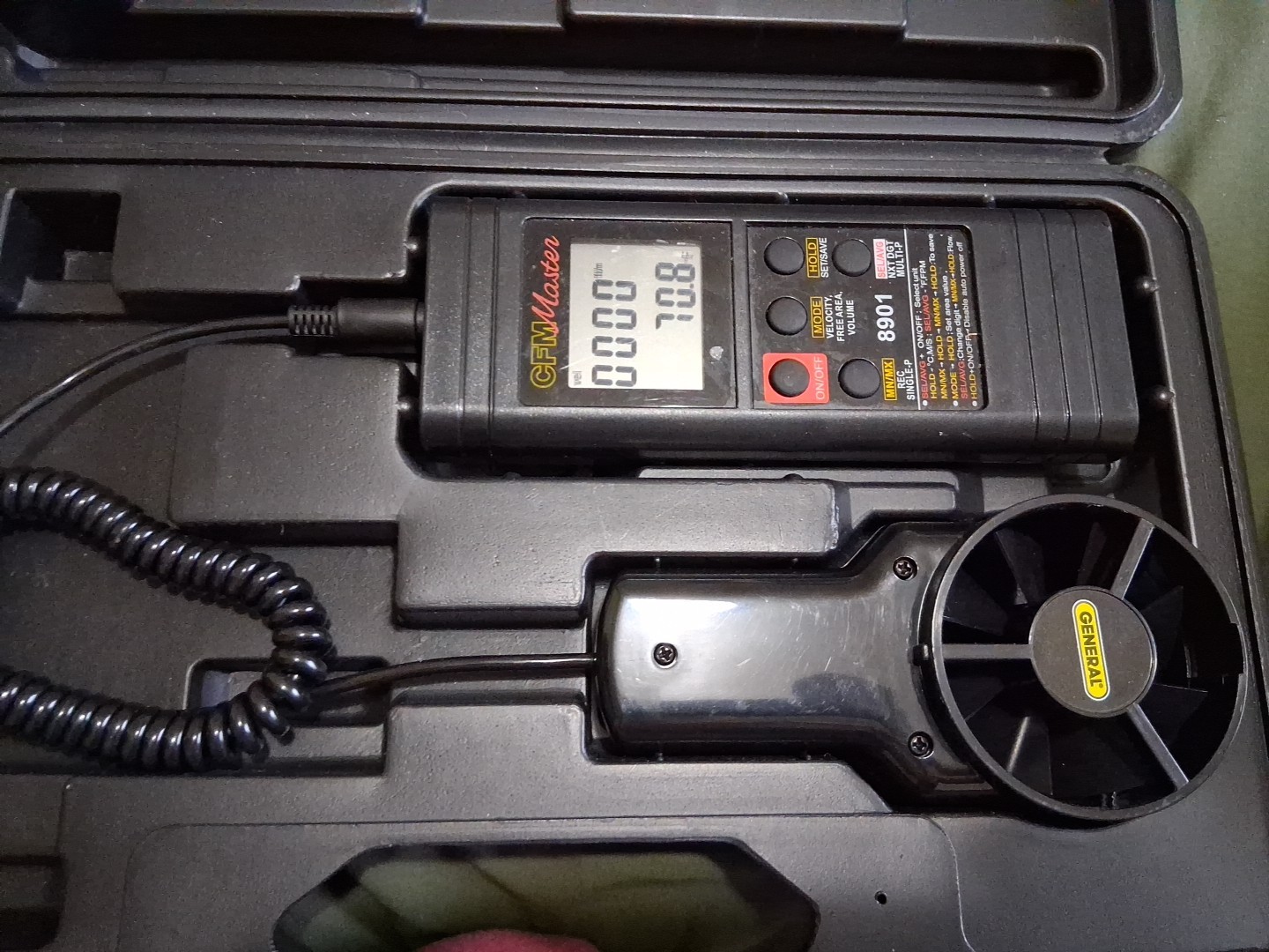 CFM Master 8901 Thermo Anenometer
