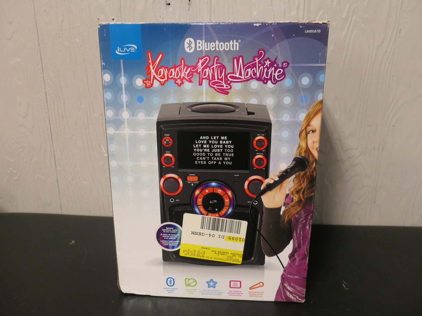 iLIVE IJMB587B Karaoke Party Machine