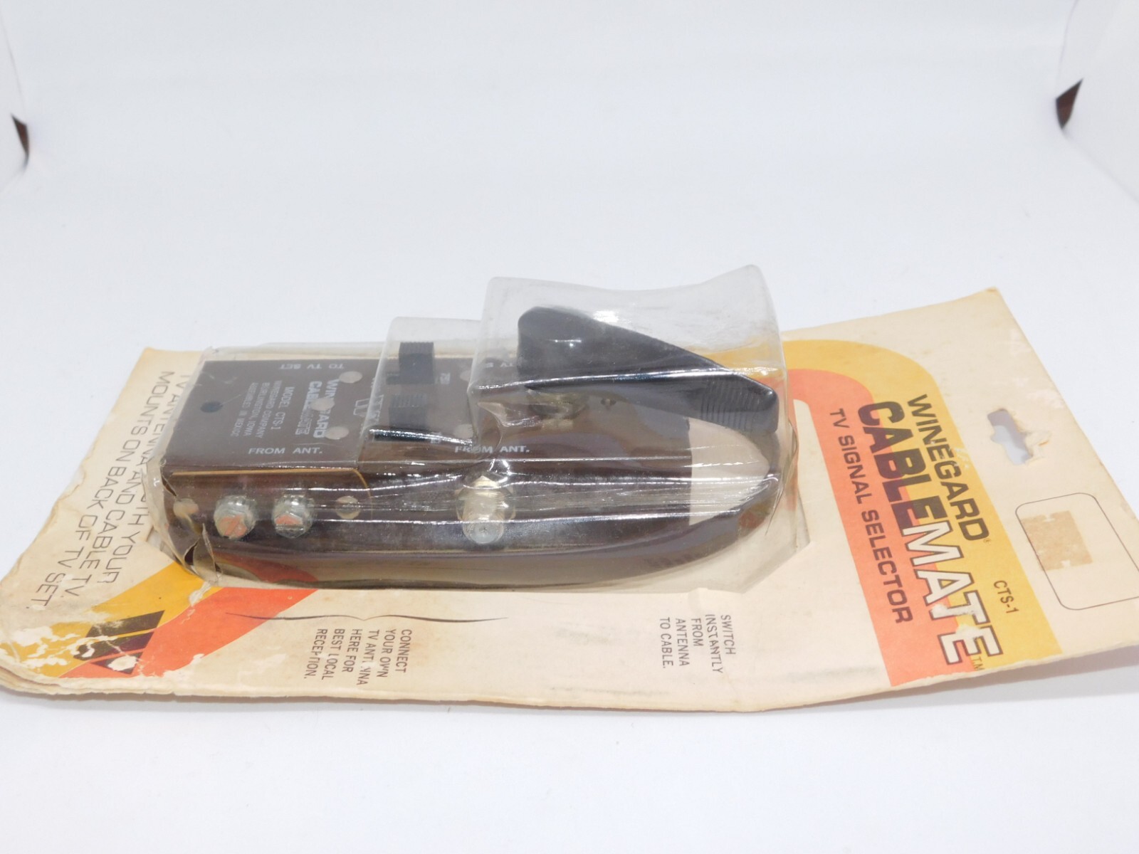 WINEGARD Cablemate CTS-1 Input selector switch 75 300 Ohm switch Antenna NOS