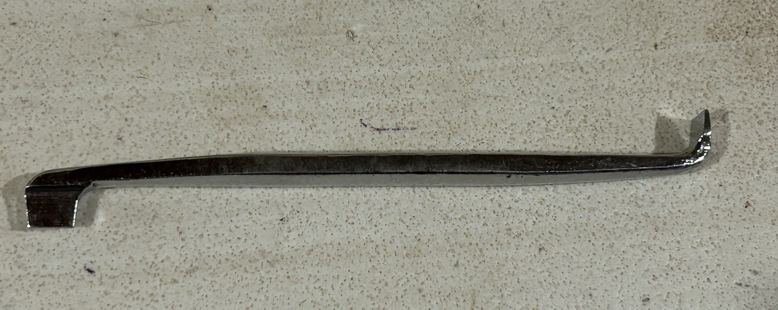 VINTAGE NOS. Snap-On 020 Offset 4" Long Flat Tip Chrome Screwdriver
