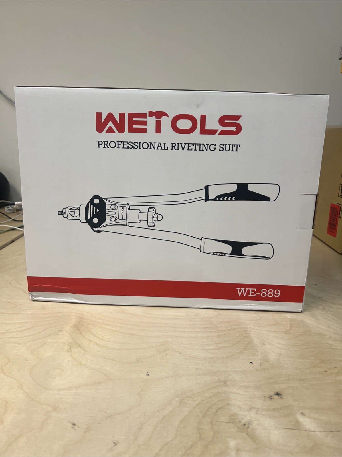 WETOLS PROFESSIONAL RIVETING SUIT WE-889