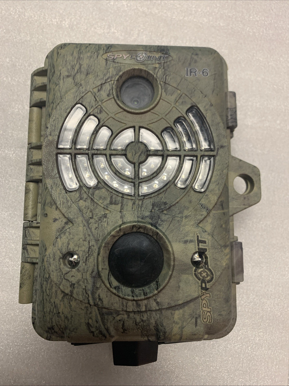 SPYPOINT IR-6 Trail Camera Used 8GB SDCard Camo
