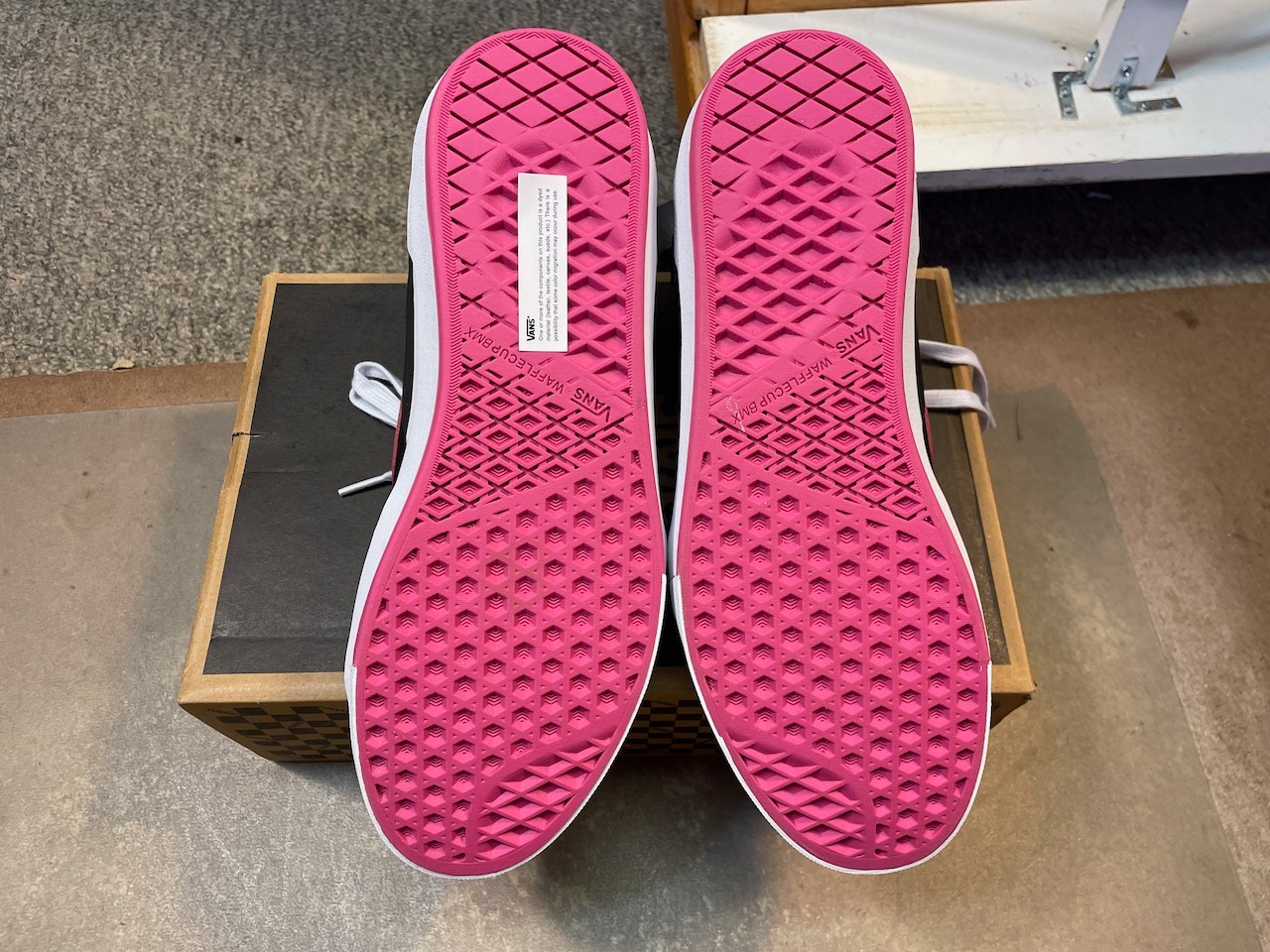 Vans BMX Sk8-Hi Black Magenta Size US 11.5 Men's New VN0005V0KMN Rare Sneakers