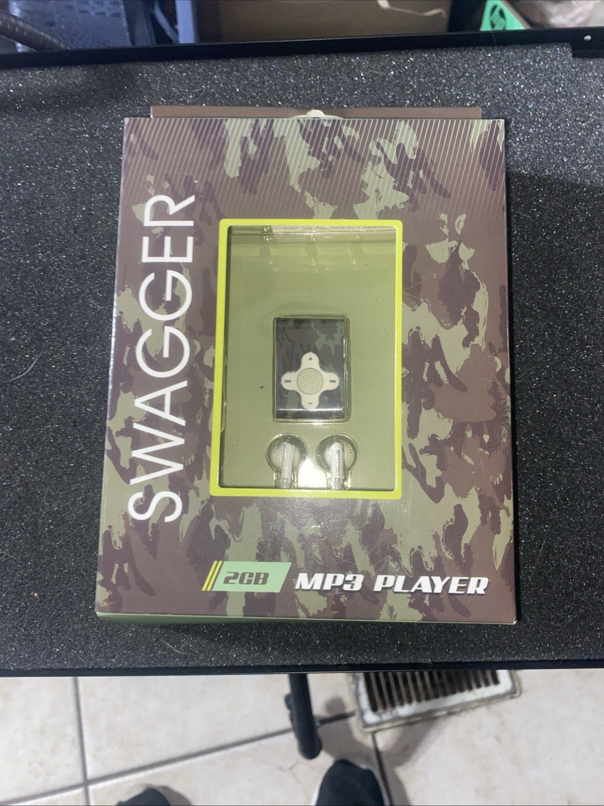 Sakar Swagger 2GB MP3 Player Mobile Music