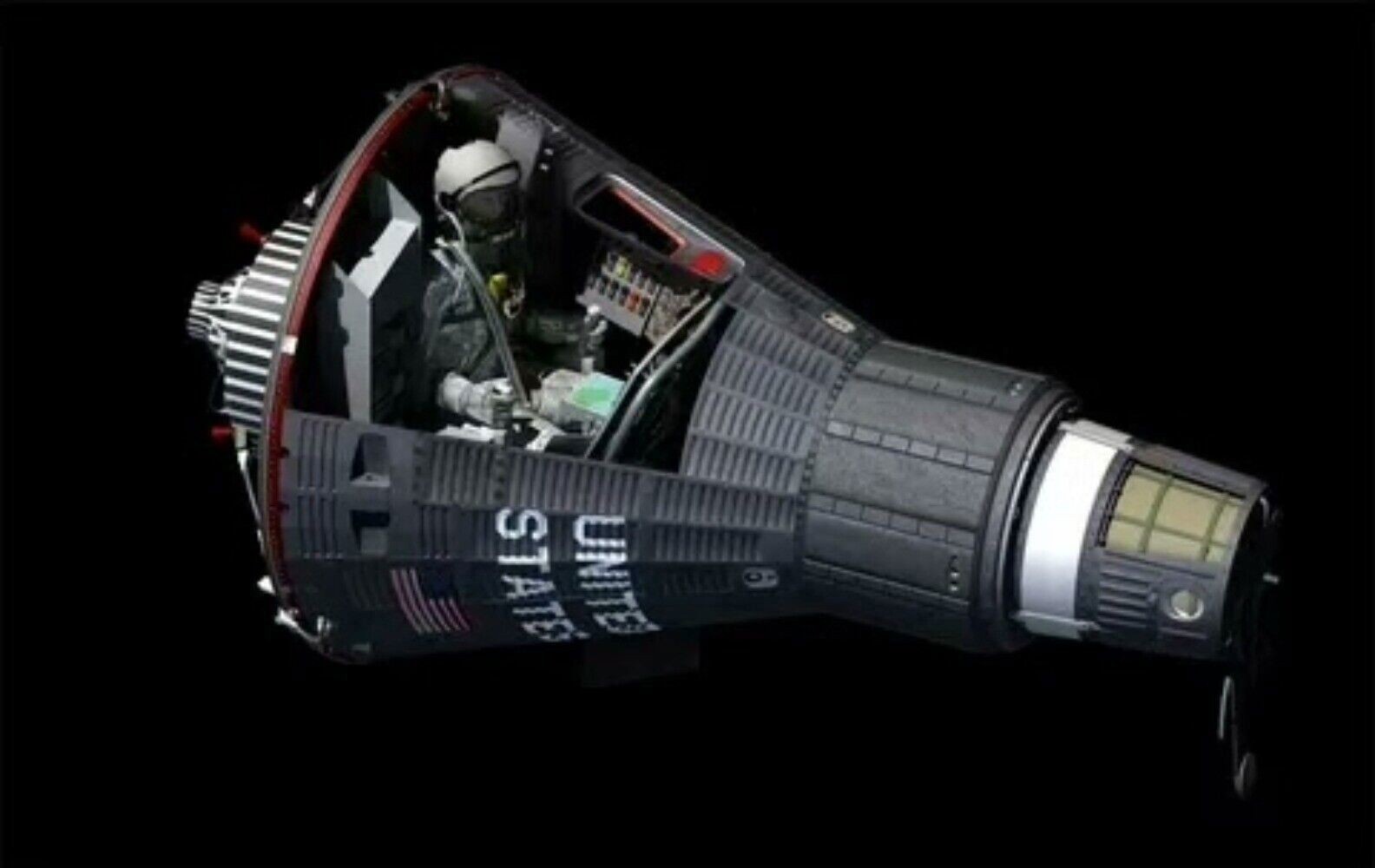 1/72 Redstone Launch Vehicle Rocket Model Finished Painted Spacecraft Toy