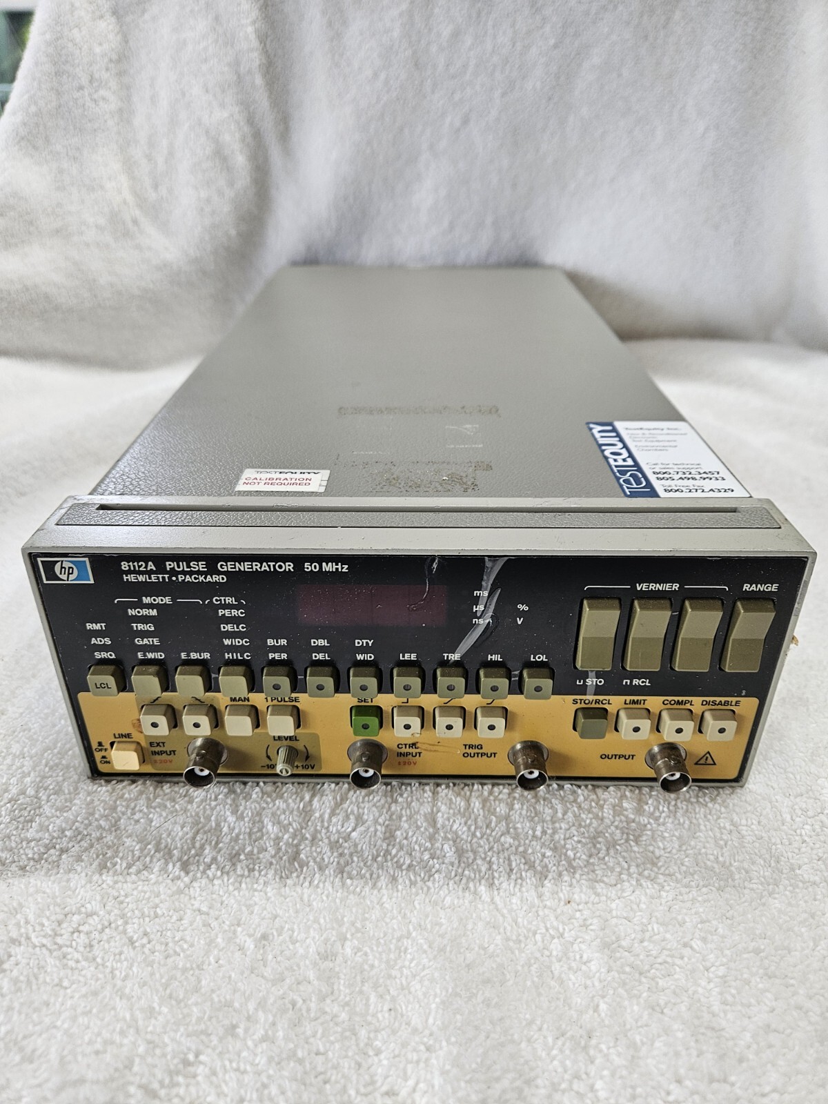 Vintage HP Hewlett Packard 8112A Pulse Generator (50MHz) UnTested No Power Cord