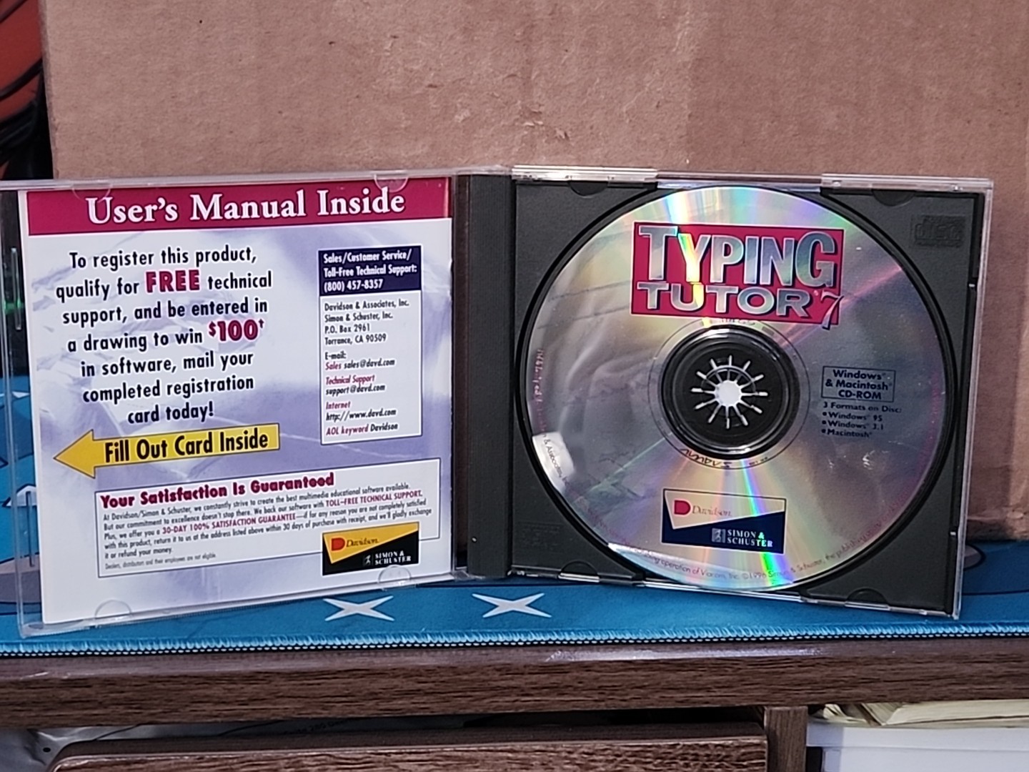 TYPING TUTOR 7 Simon & Schuster CD-ROM PC Windows 95 -3.1 - Mac