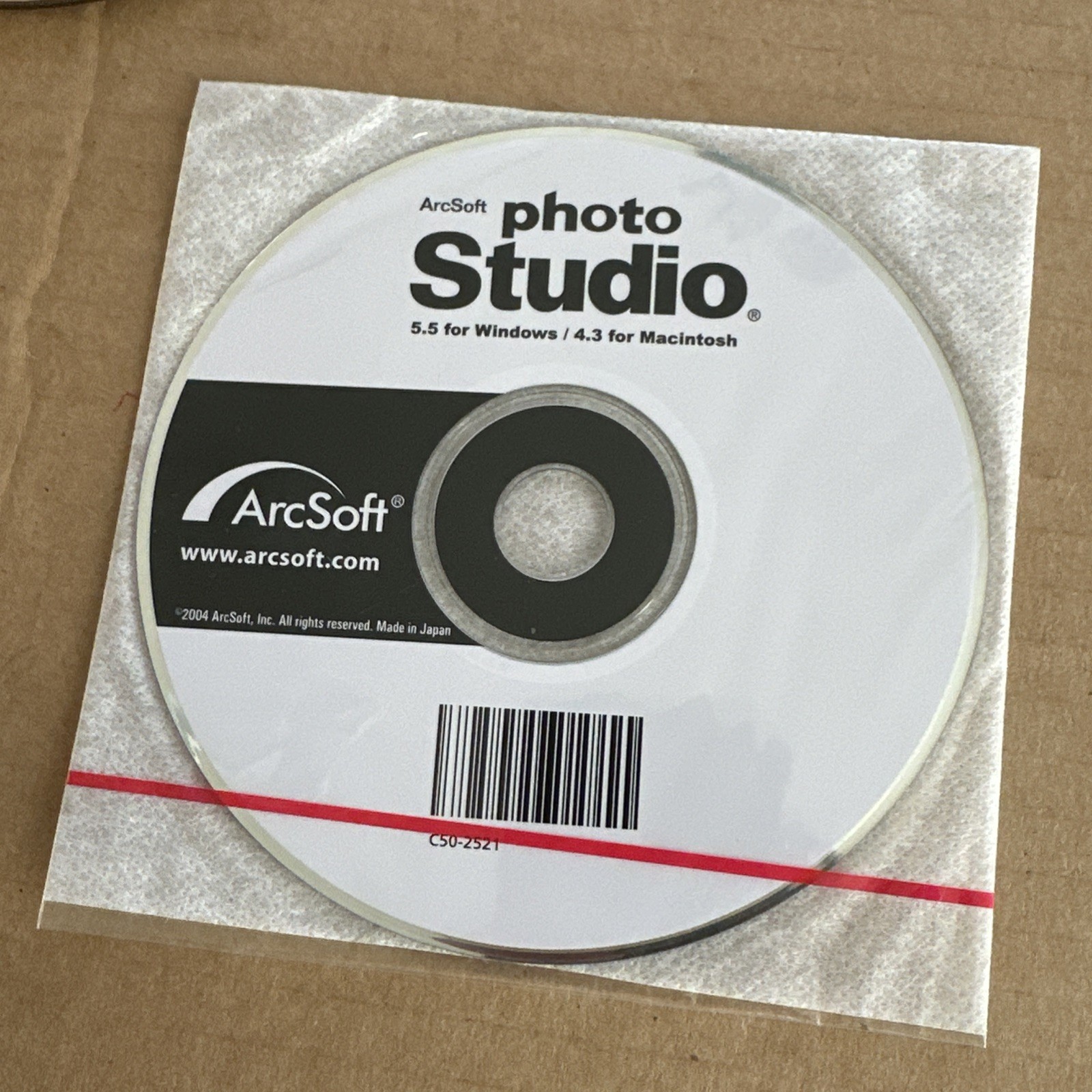 Adobe Photoshop Elements 2.0 CD W/ Serial Number + ArcSoft Studio 2004 Software