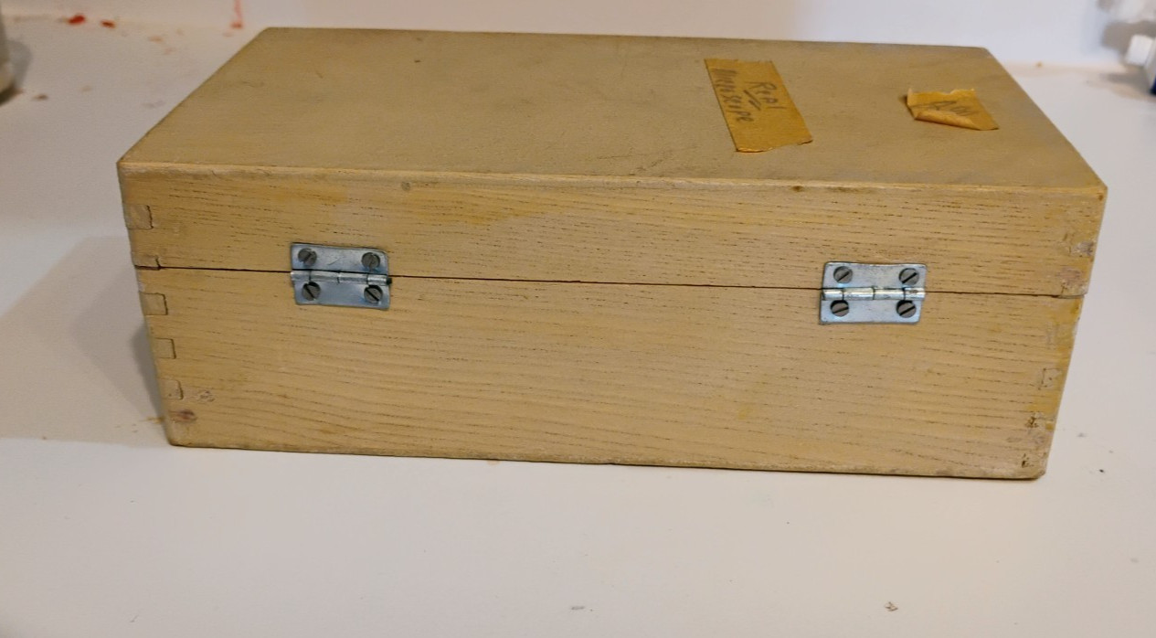 Vintage Manilux Microscope 100x- 750x