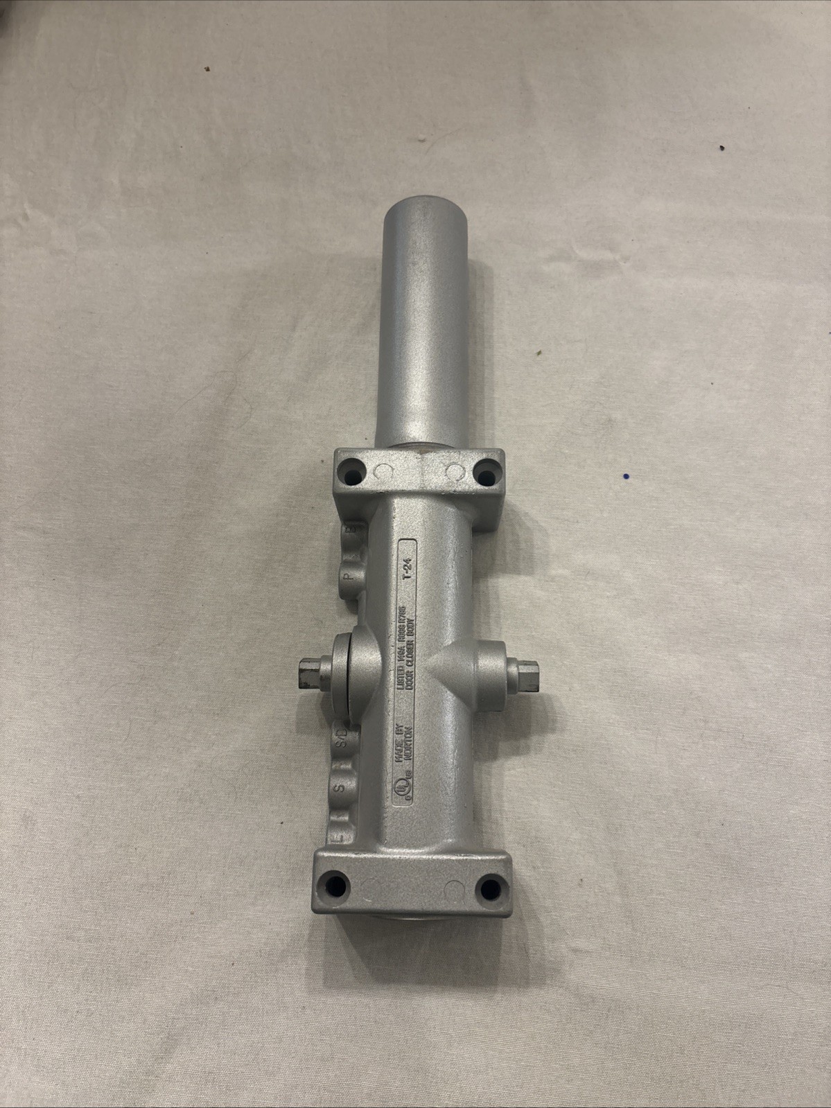 Norton T‑24 Hydraulic Door Closer Body – UL Listed
